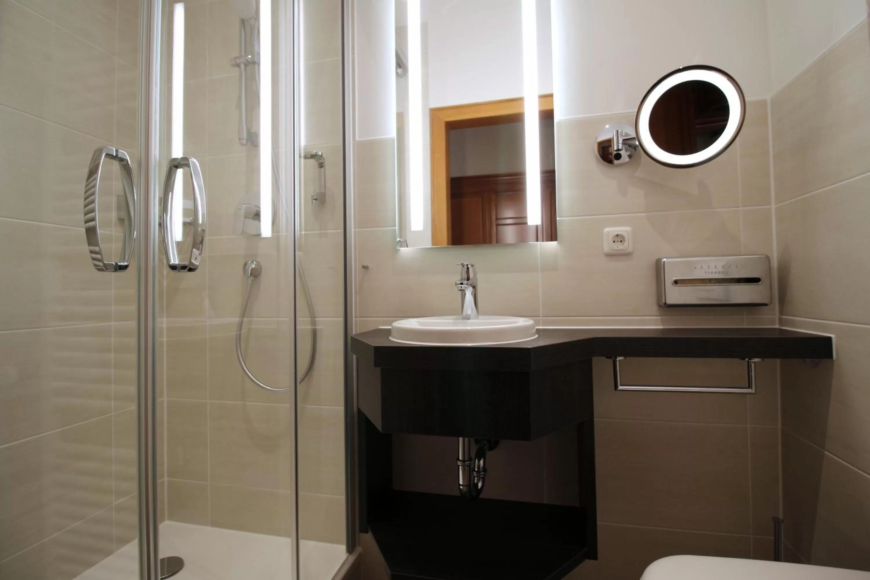 Bathroom in Reindl's Partenkirchener Hof