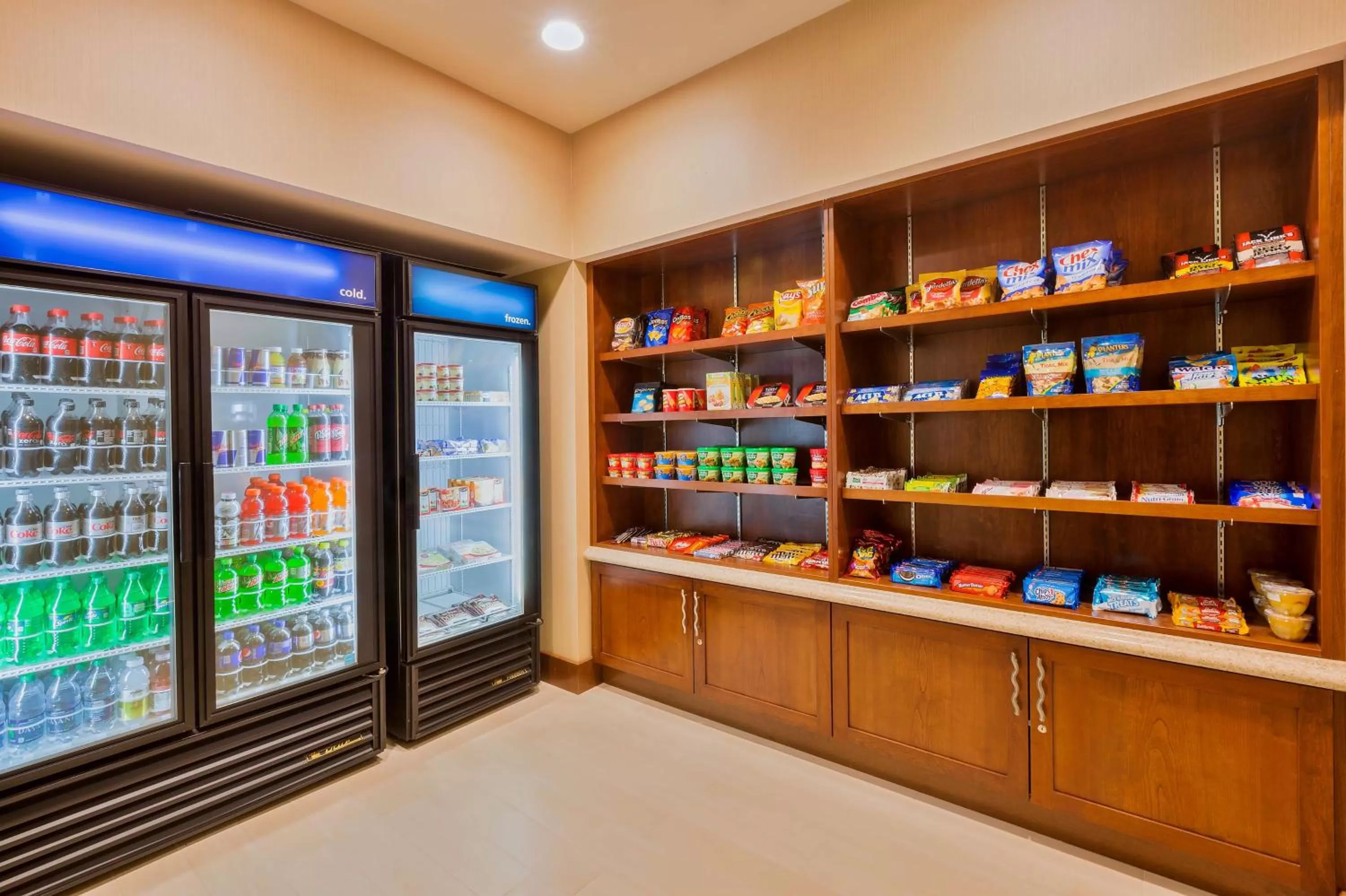 Restaurant/places to eat in Hampton Inn & Suites Owensboro Downtown Waterfront