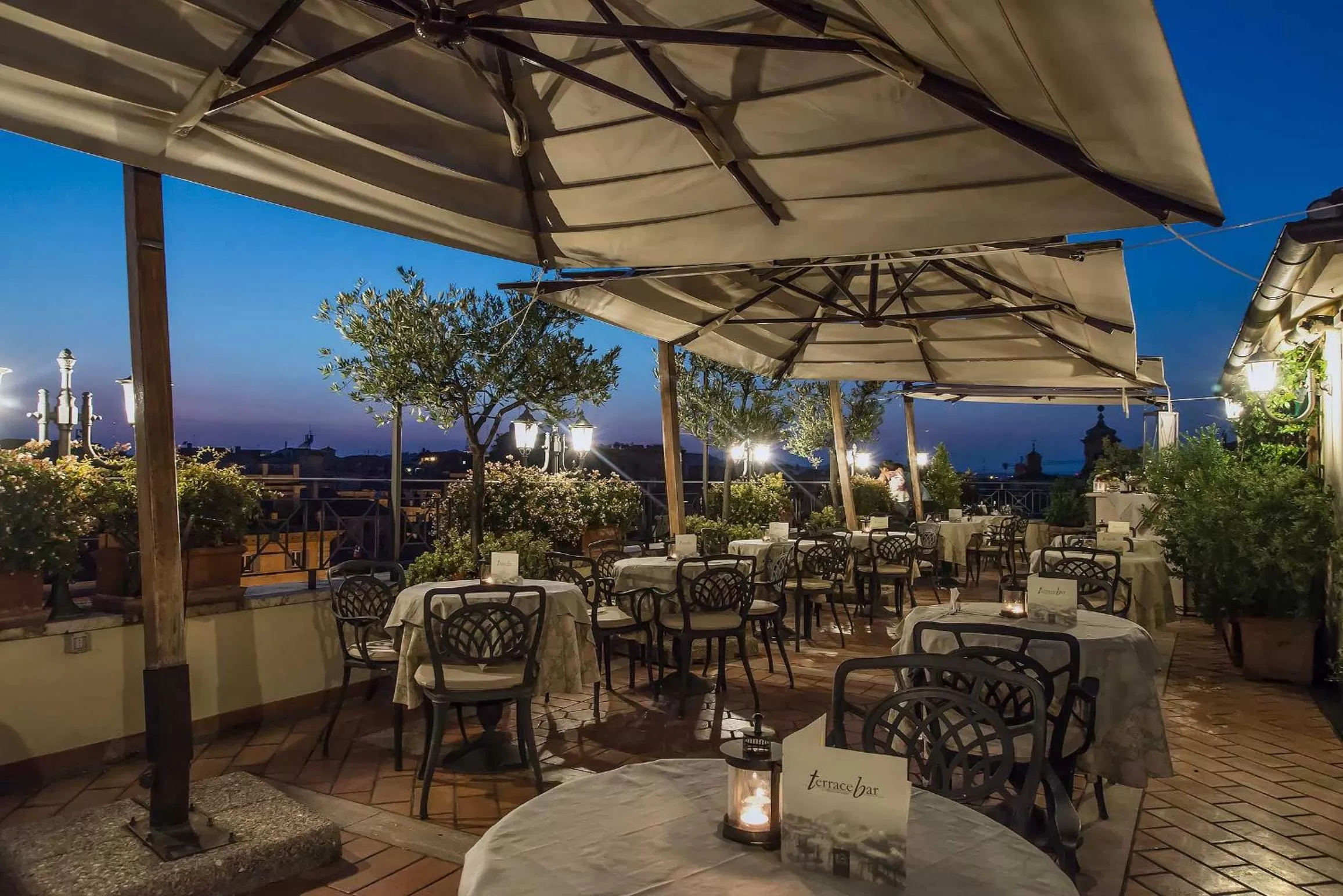 Night in Albergo del Senato