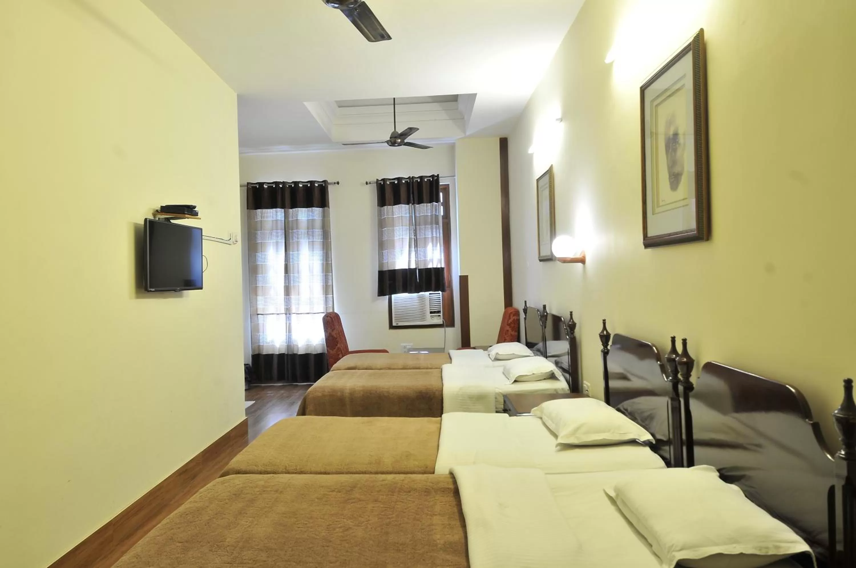 Bedroom, Bed in Hotel H R Palace