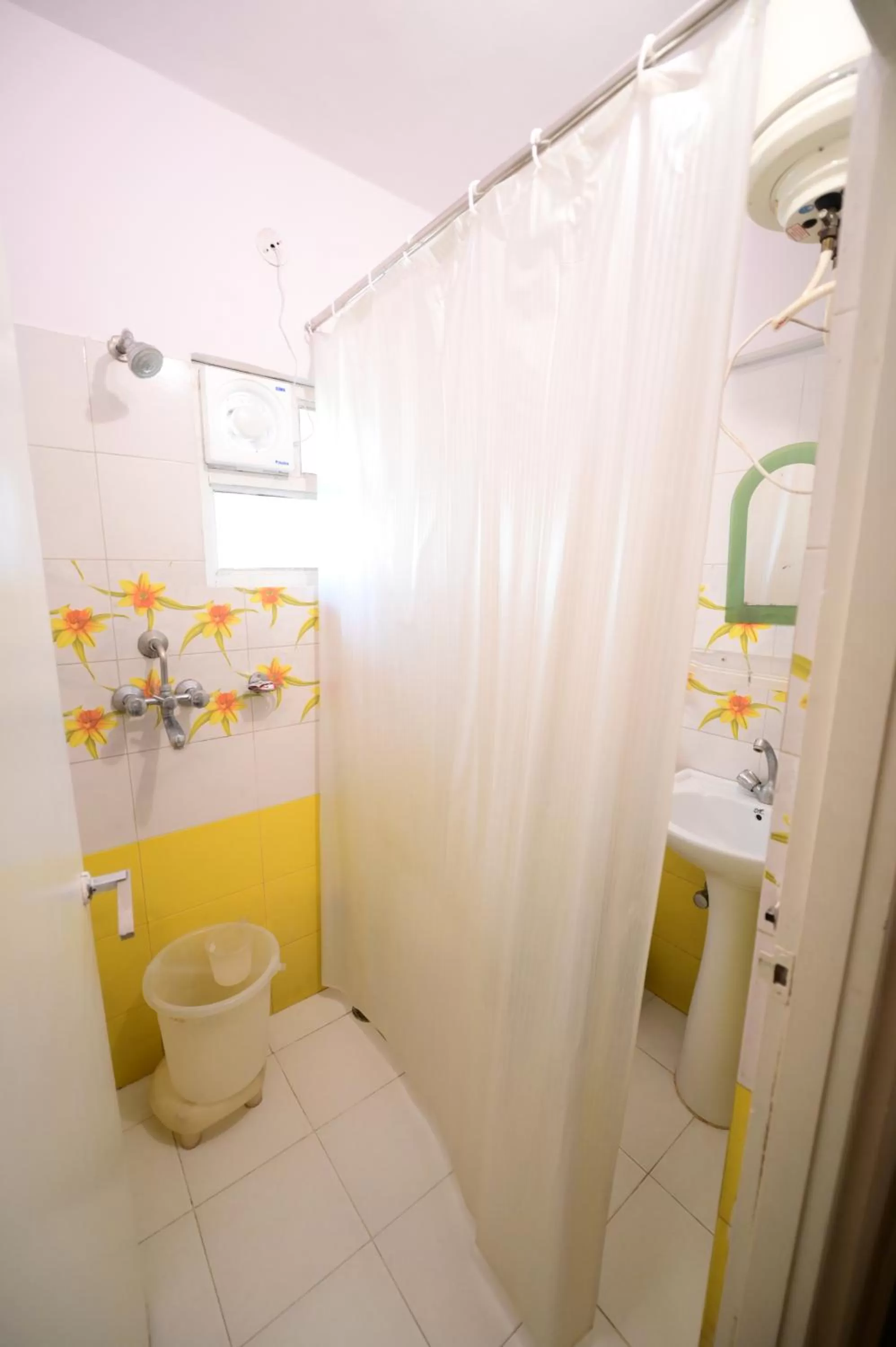 Shower in Chitra Katha - A Story Per Stay