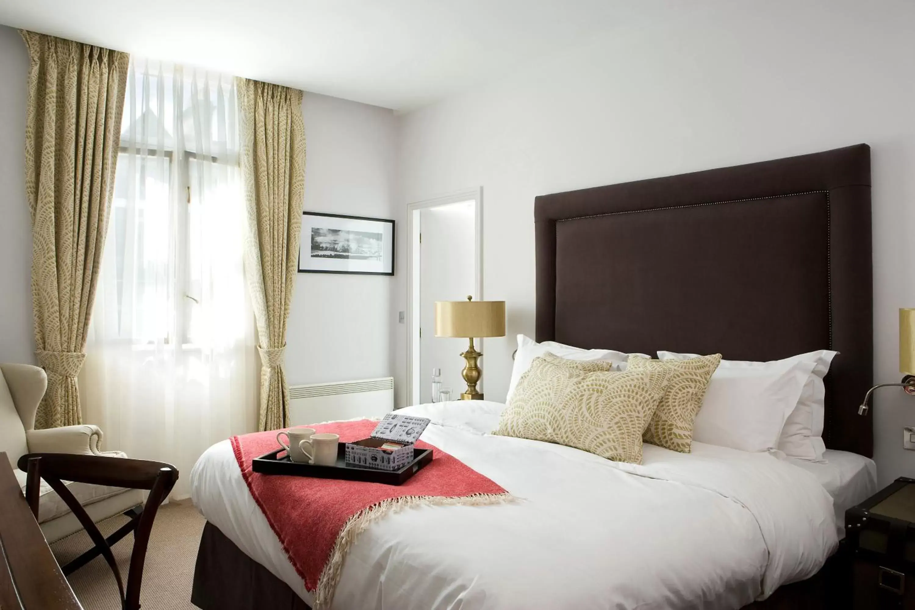 Deluxe King Room in Rooms by Bistrot Pierre at The Crescent Inn Deluxe King Room in Rooms by Bistrot Pierre at The Crescent Inn