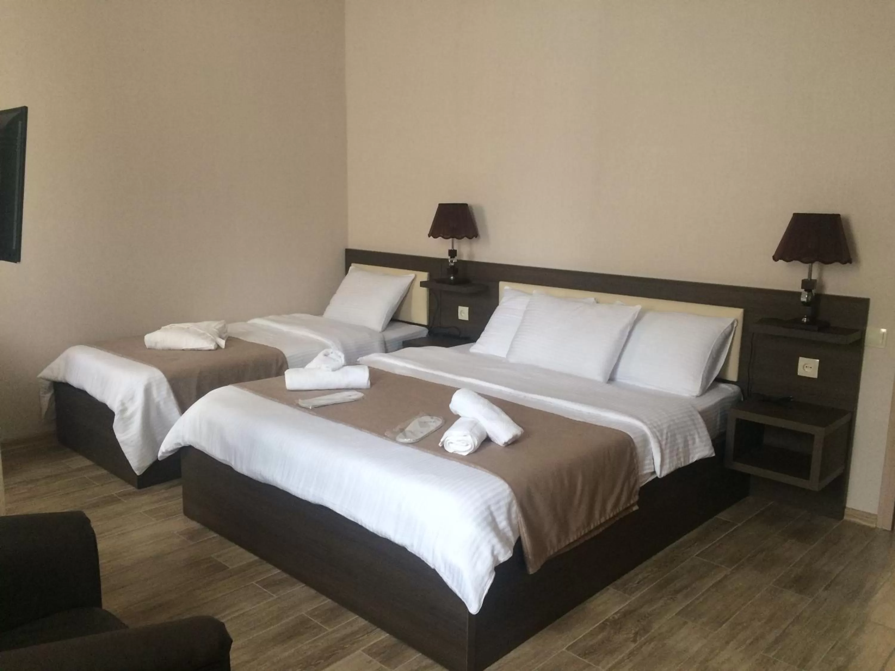 Bedroom, Bed in Family Hotel Triston