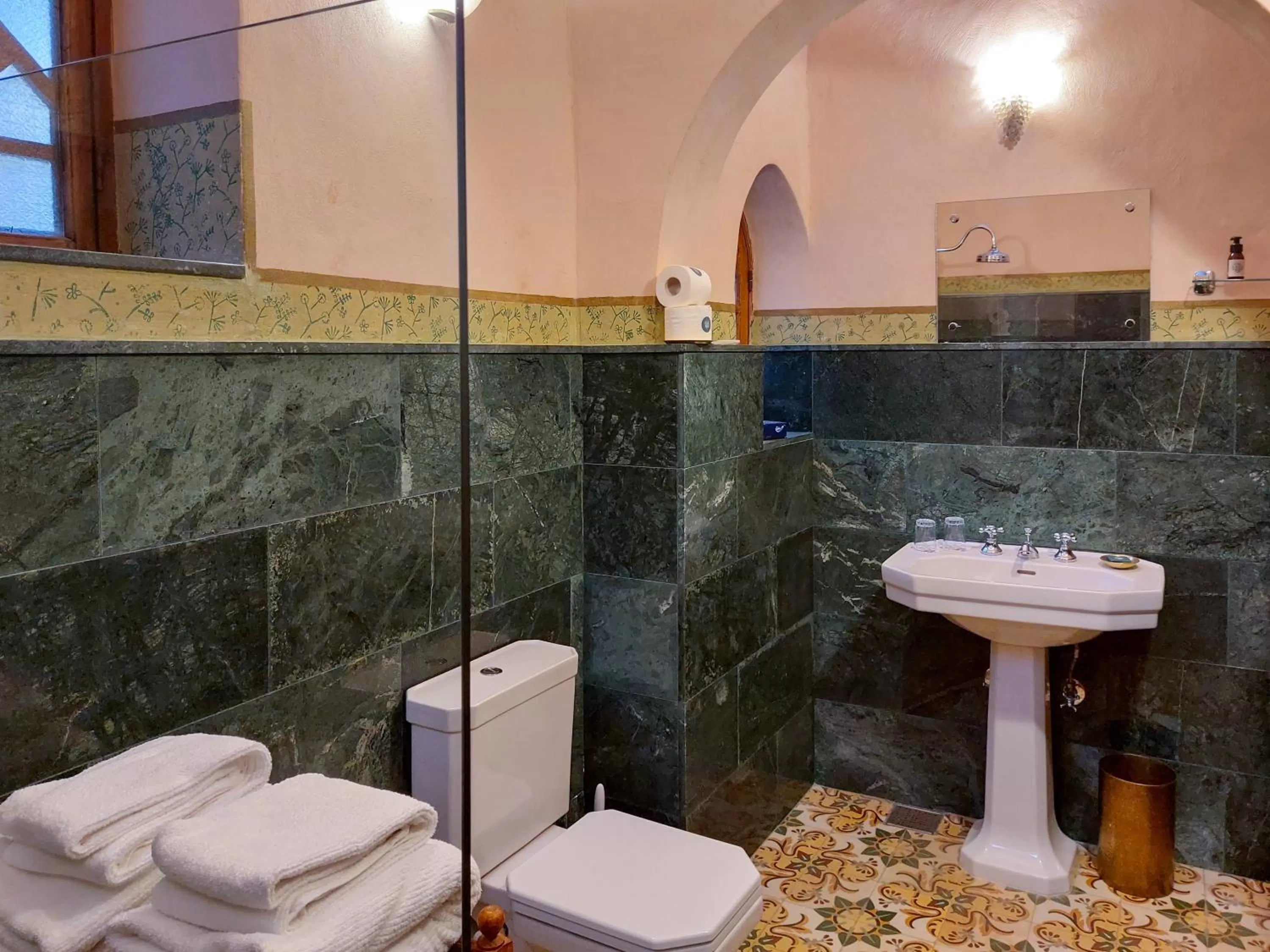 Shower in Al Moudira Hotel