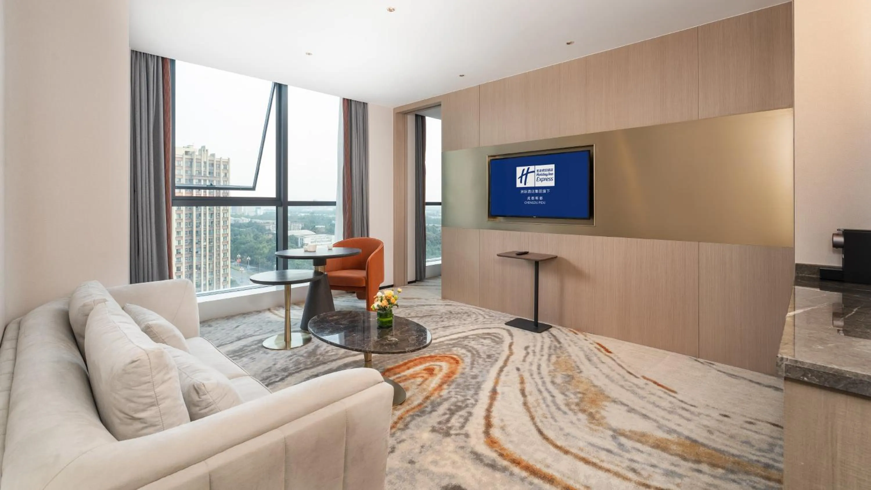 Photo of the whole room in Holiday Inn Express Chengdu Pidu by IHG