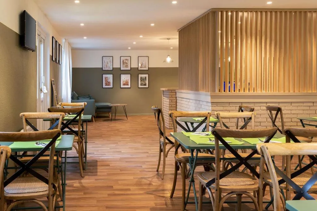 Living room in Sure Hotel by Best Western Plaisir