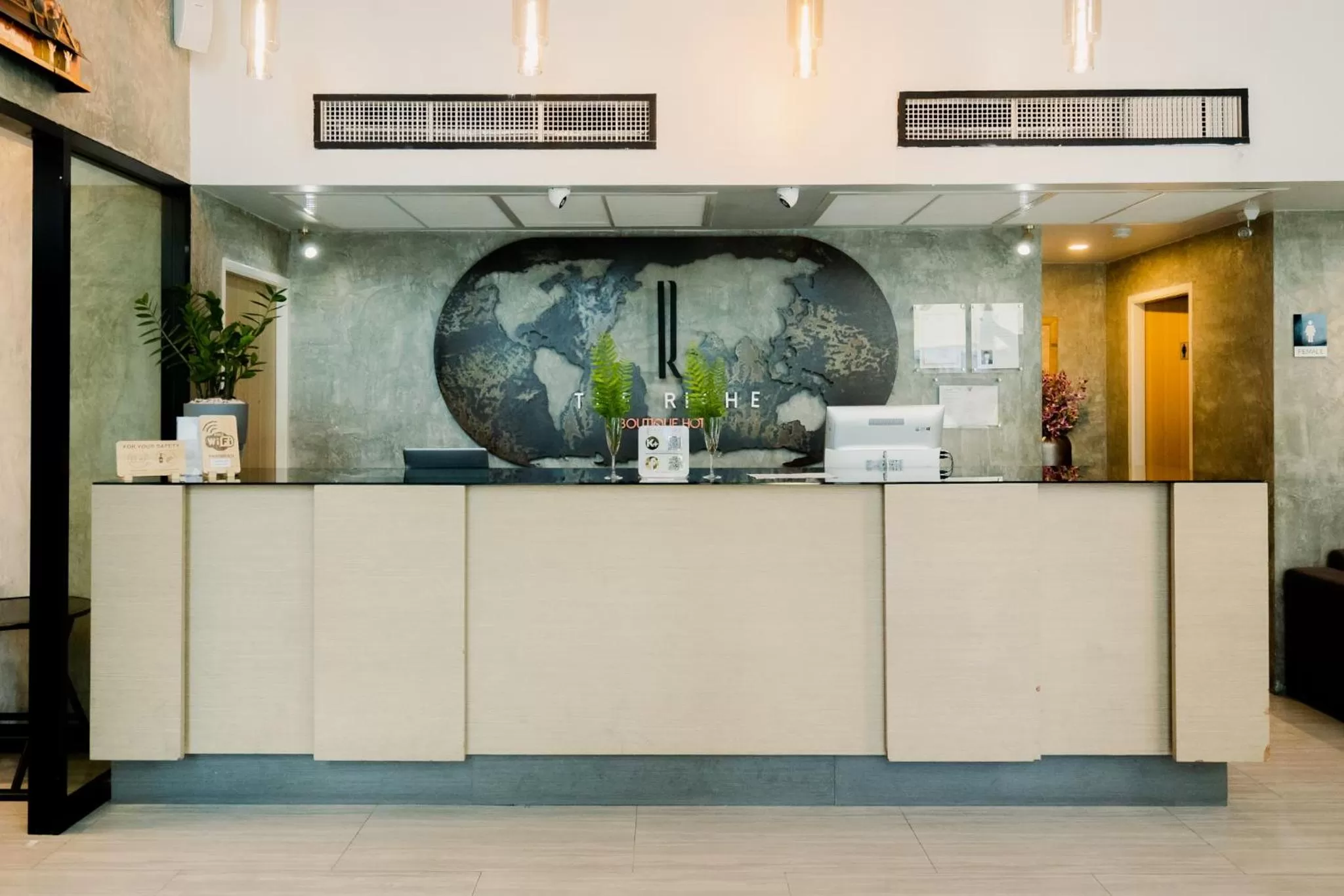 Lobby or reception in The Riche Boutique Hotel Don Mueang Airport