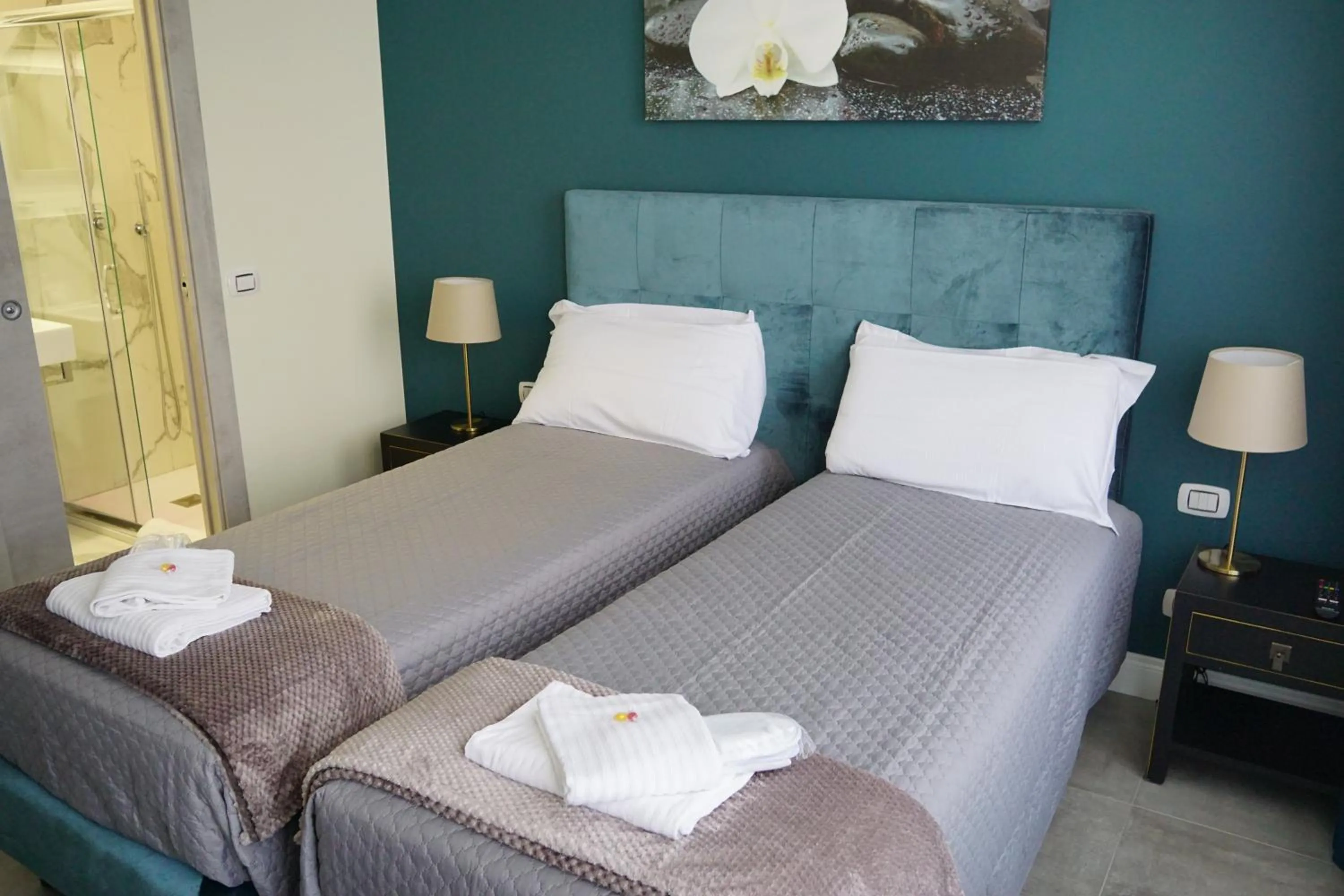 Bedroom, Bed in Regolo Rooms Vaticano