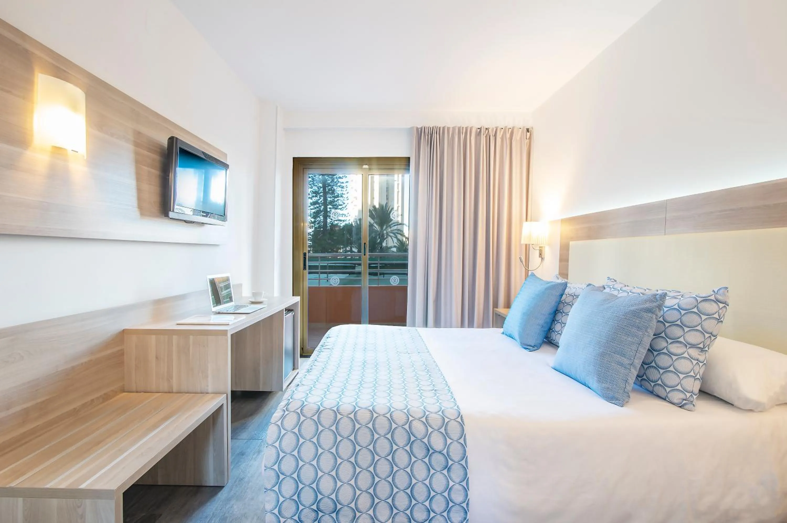 Bed in Hotel Benidorm East by Pierre & Vacances