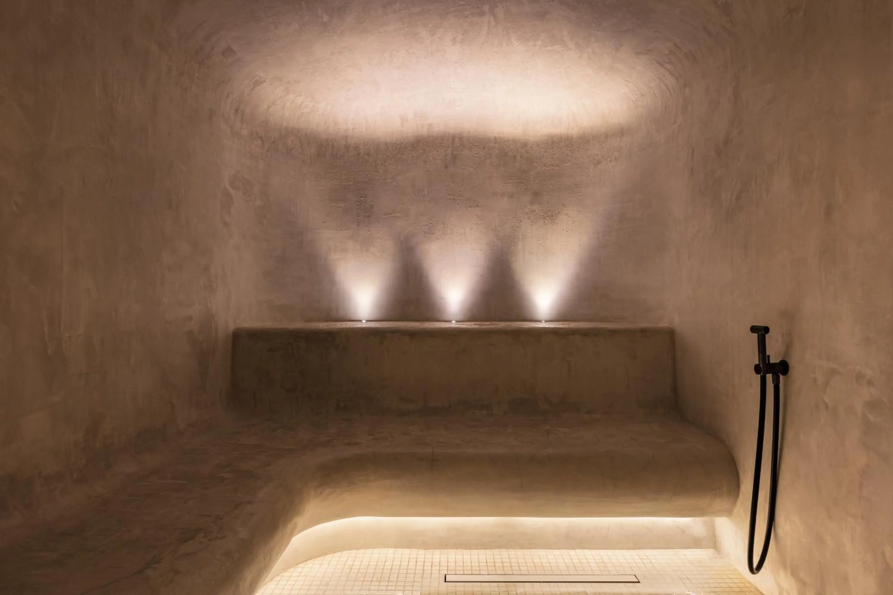 Steam room in Pavillon Faubourg Saint-Germain & Spa