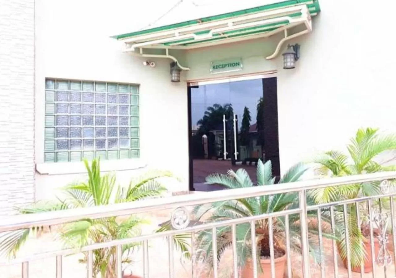 Facade/entrance in Nue-Crest Hotels & Suites