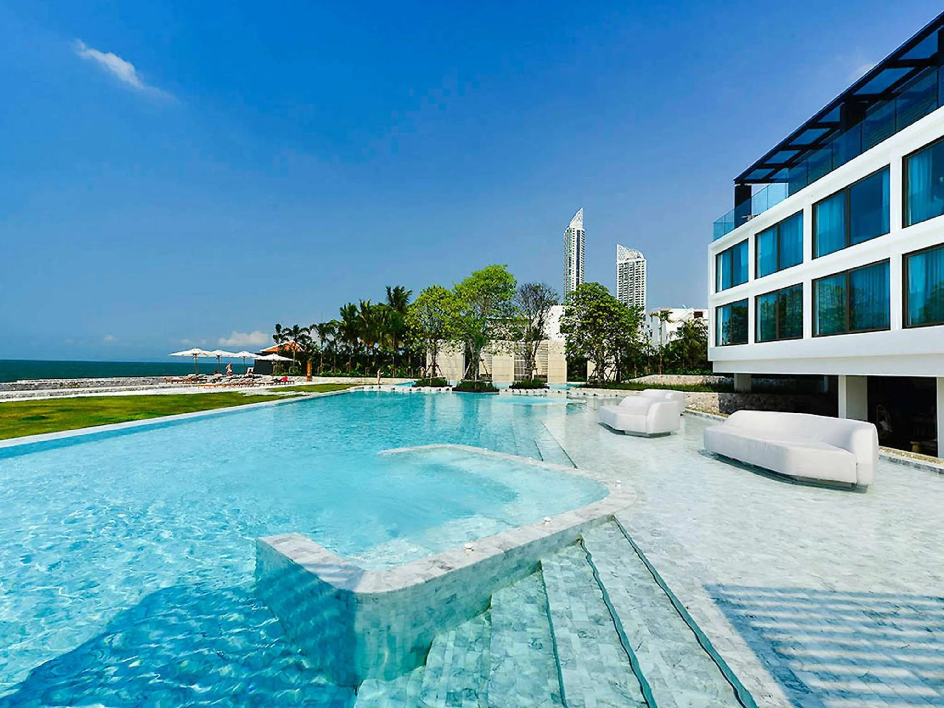 Veranda Resort Pattaya - MGallery Collection, Accor Hotel