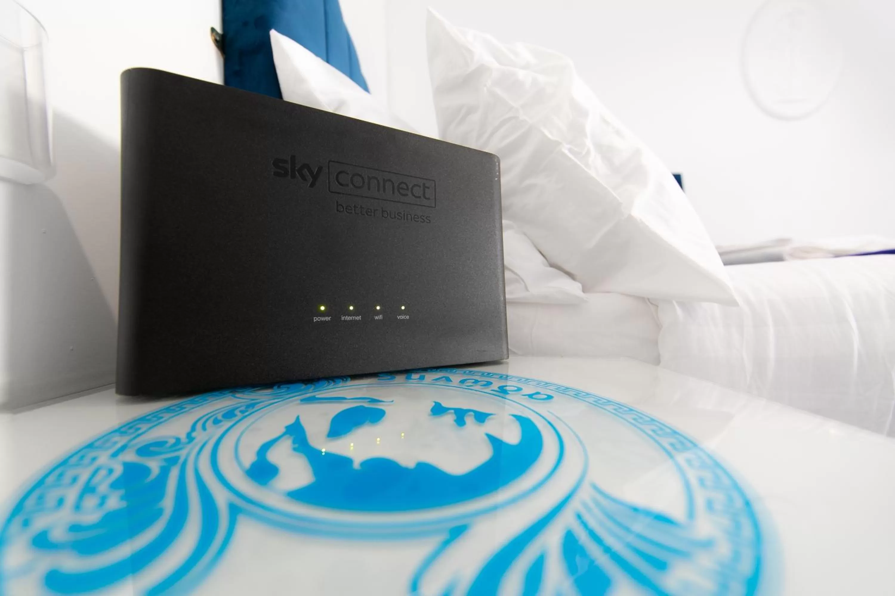 The New Apollo Hotel