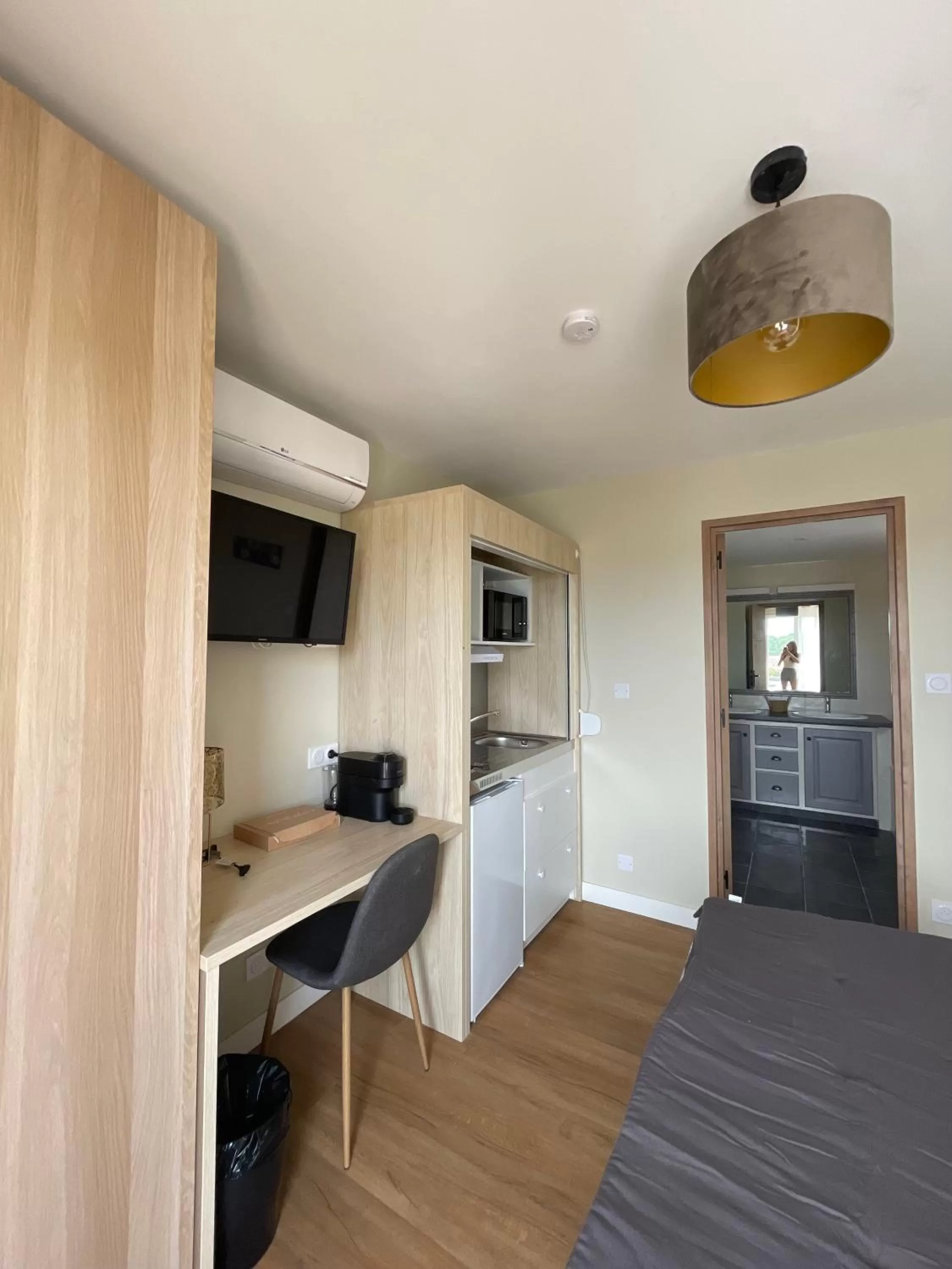 Kitchen/Kitchenette in Chambre d'hôtes avec Jacuzzi Ventoux Cocoon