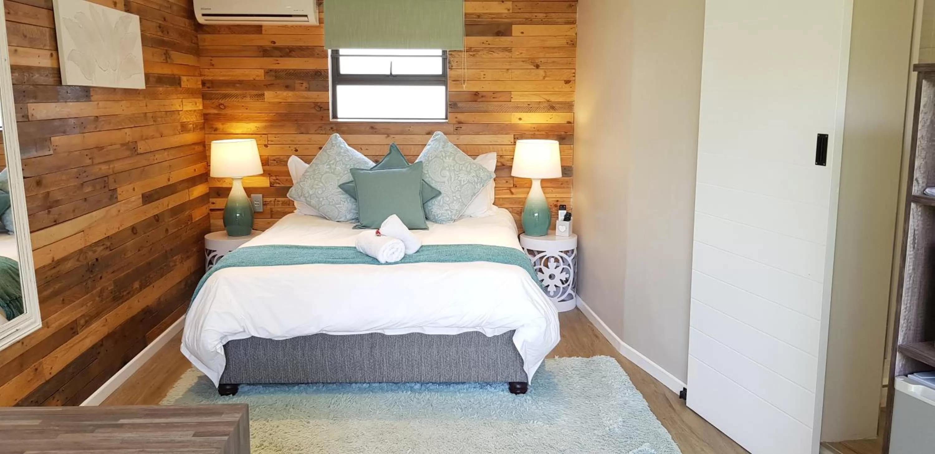 Bedroom, Bed in The Hillcrest Guesthouse