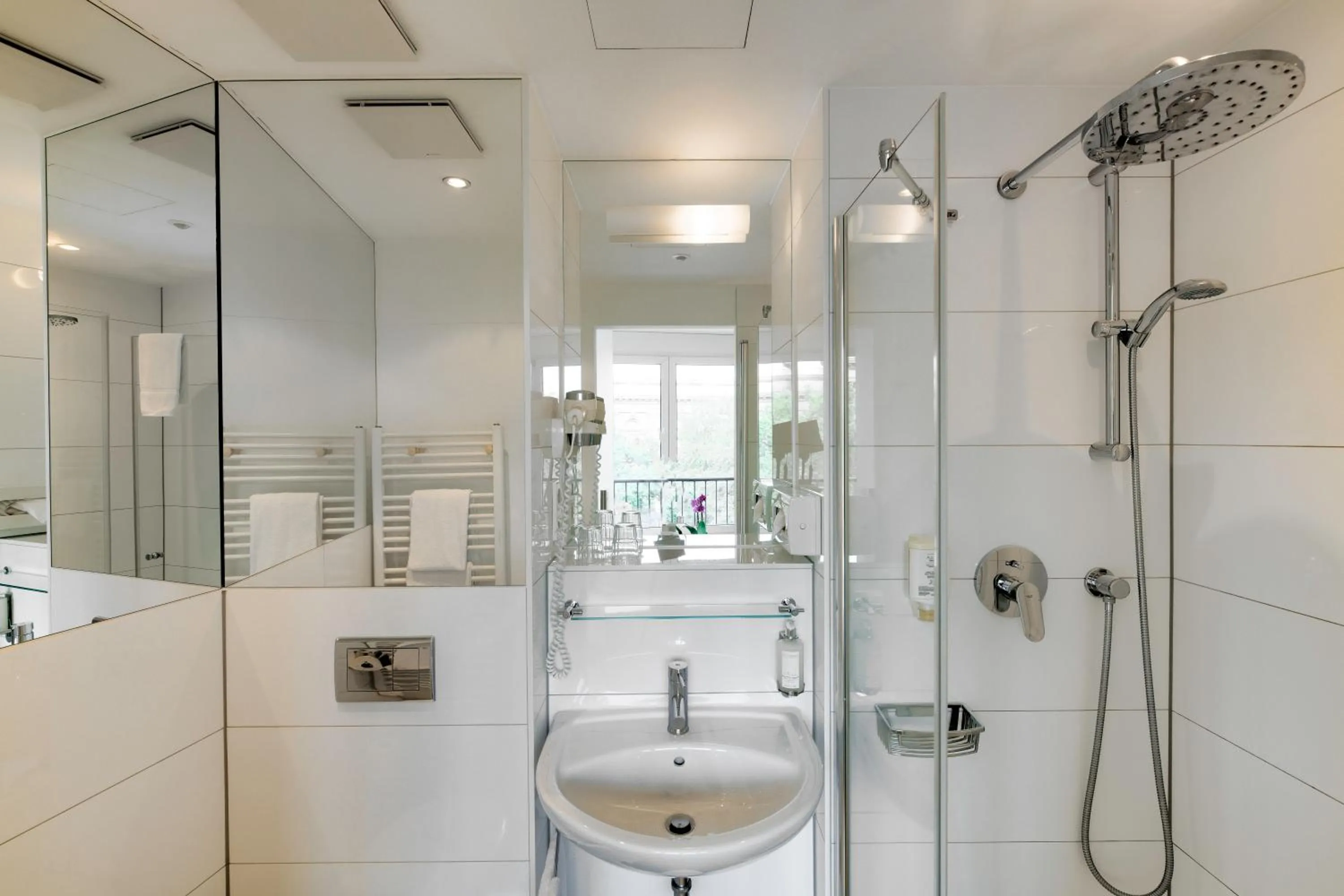 Shower in Hotel Berlin Mitte by Campanile