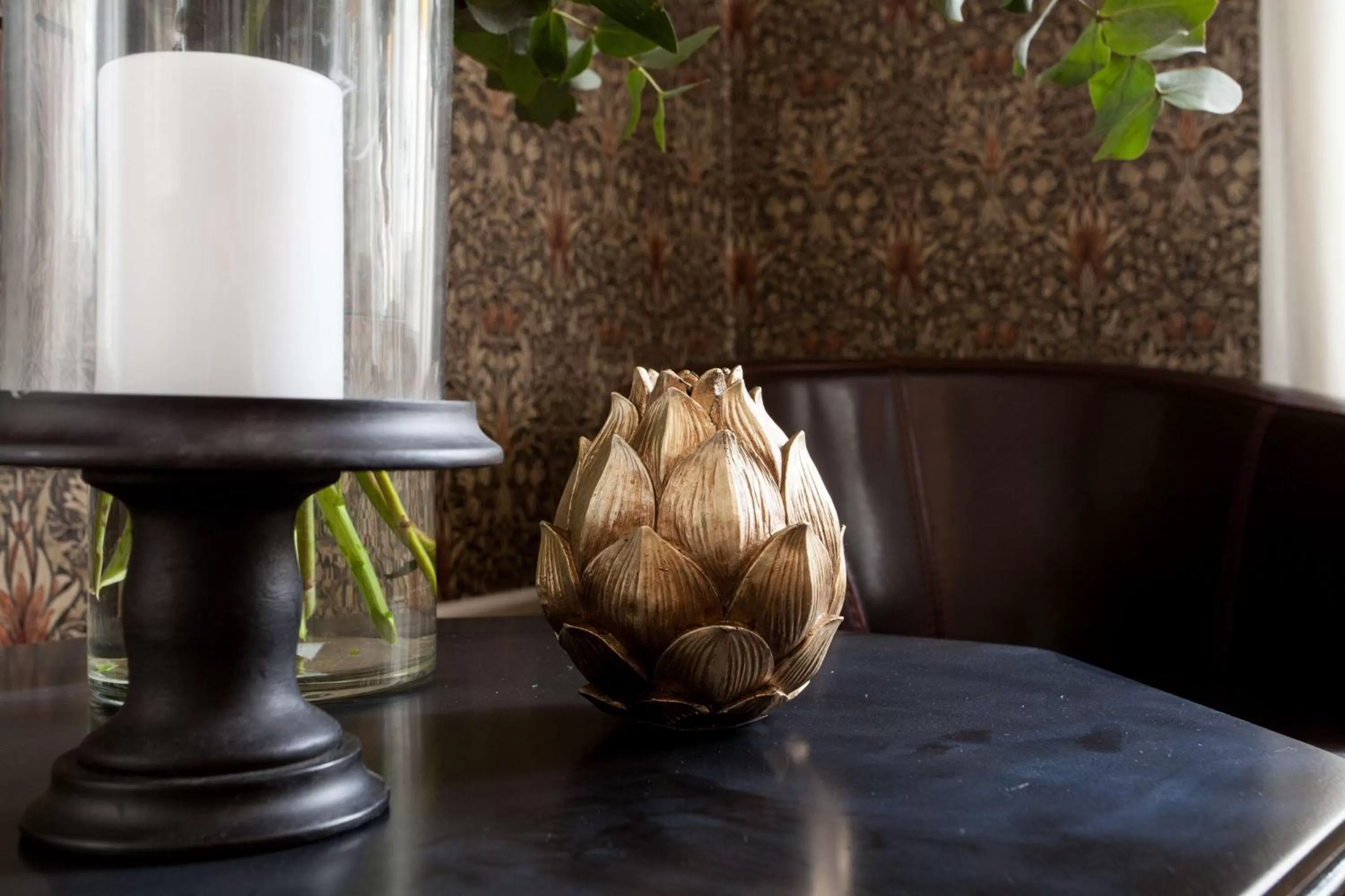 Restaurant/places to eat in Centric Hotel