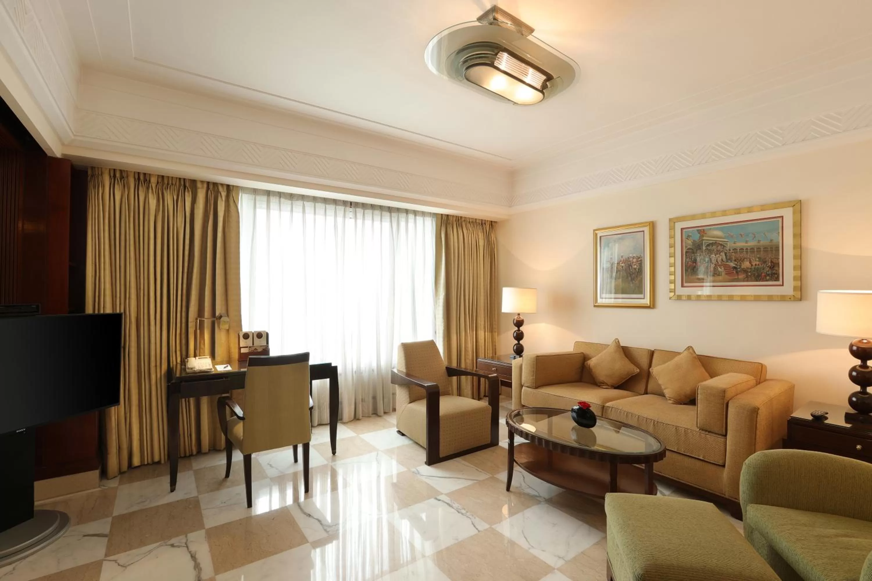 Living room in The Imperial, New Delhi