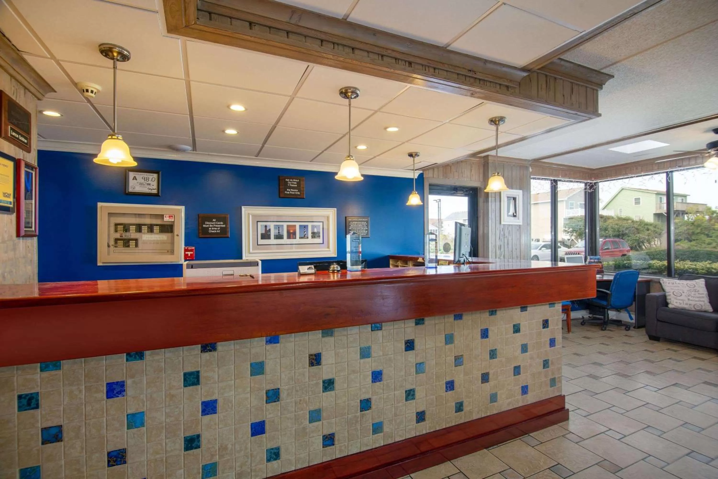 Lobby or reception in Travelodge by Wyndham Outer Banks/Kill Devil Hills