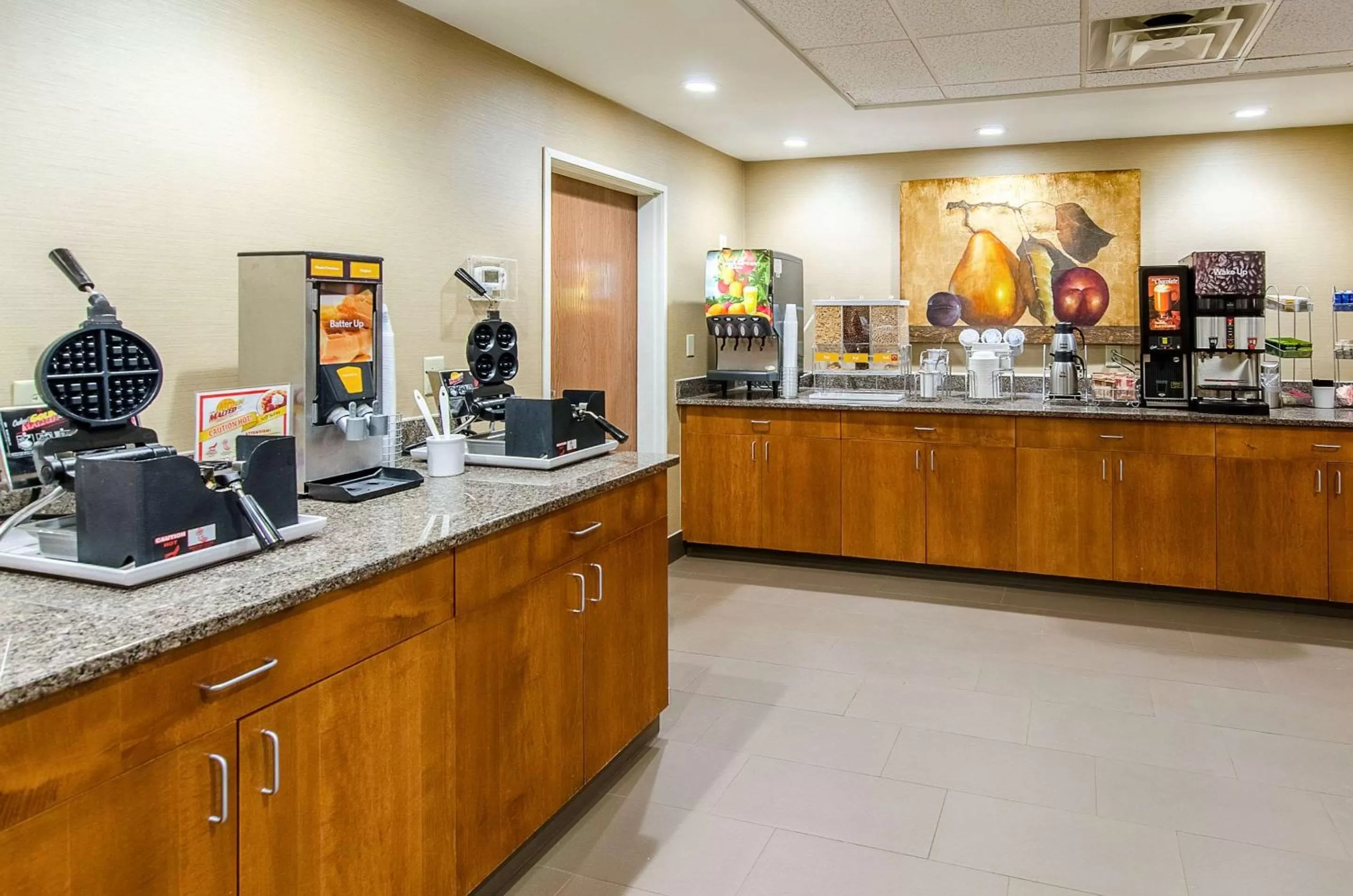 Restaurant/places to eat in Comfort Suites Wytheville near Conference Center
