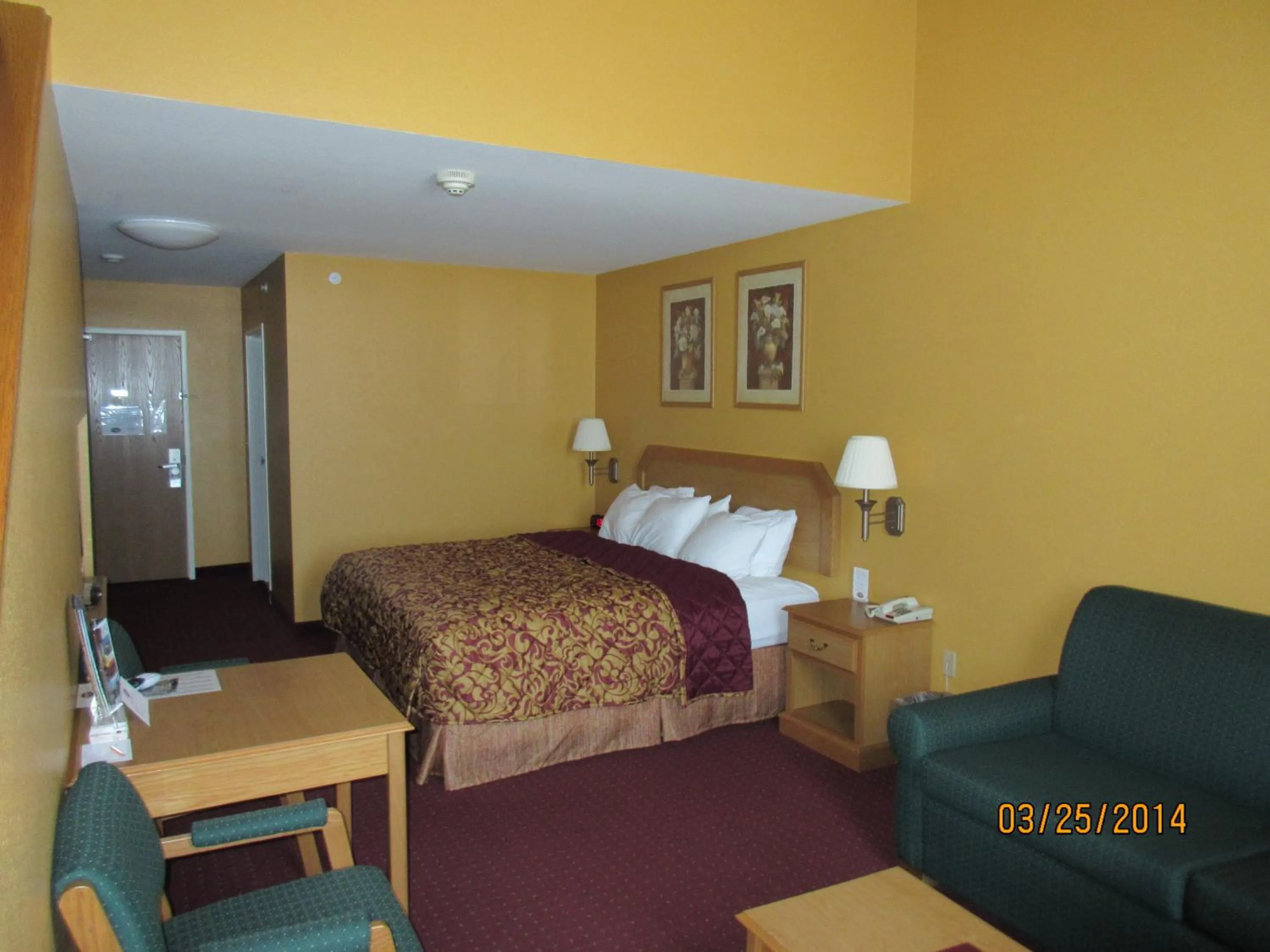 Bed in Parkfield Inn - Warsaw