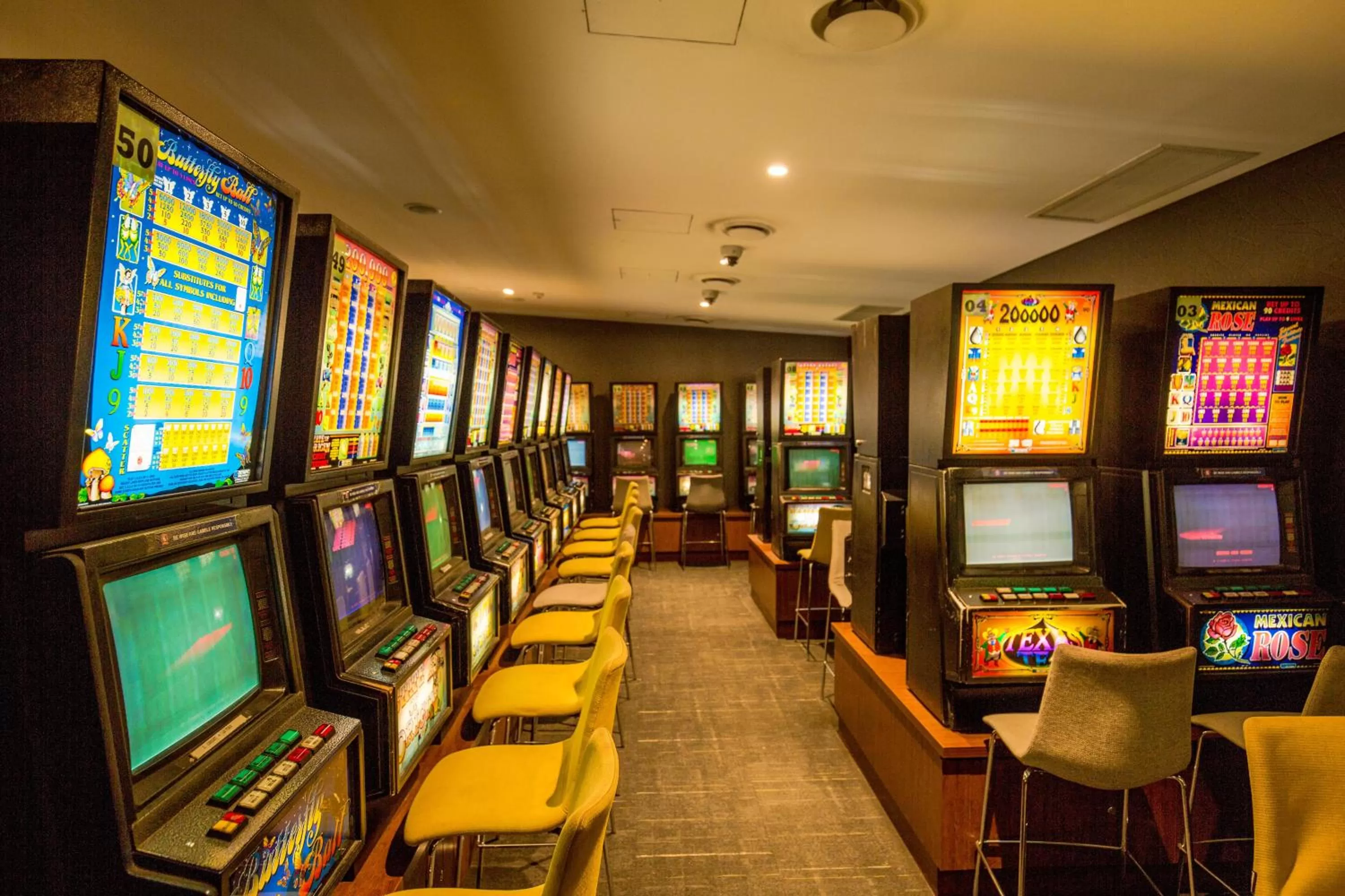 Game Room in Gateway Hotel
