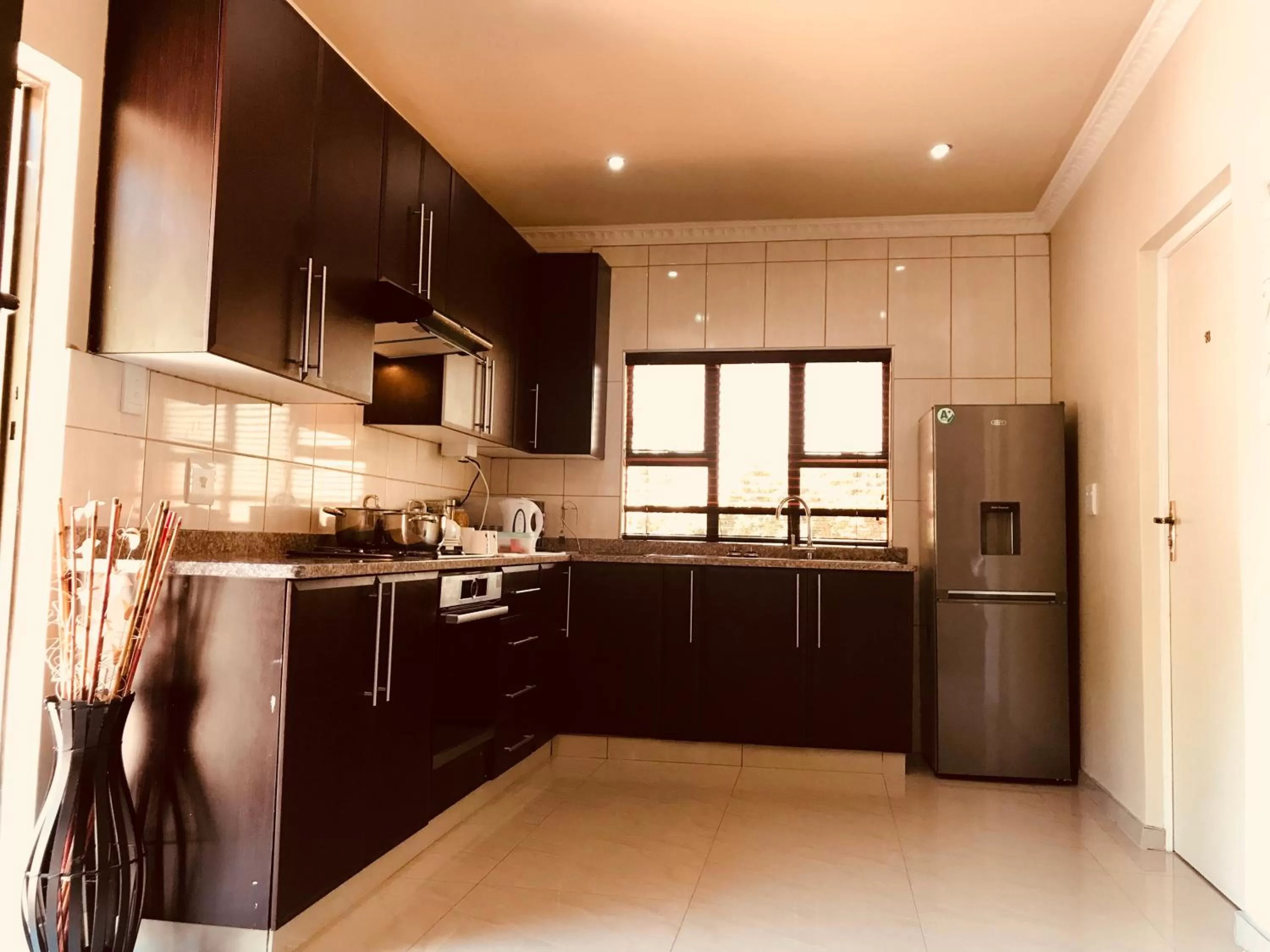 Jay and Bee Guesthouse