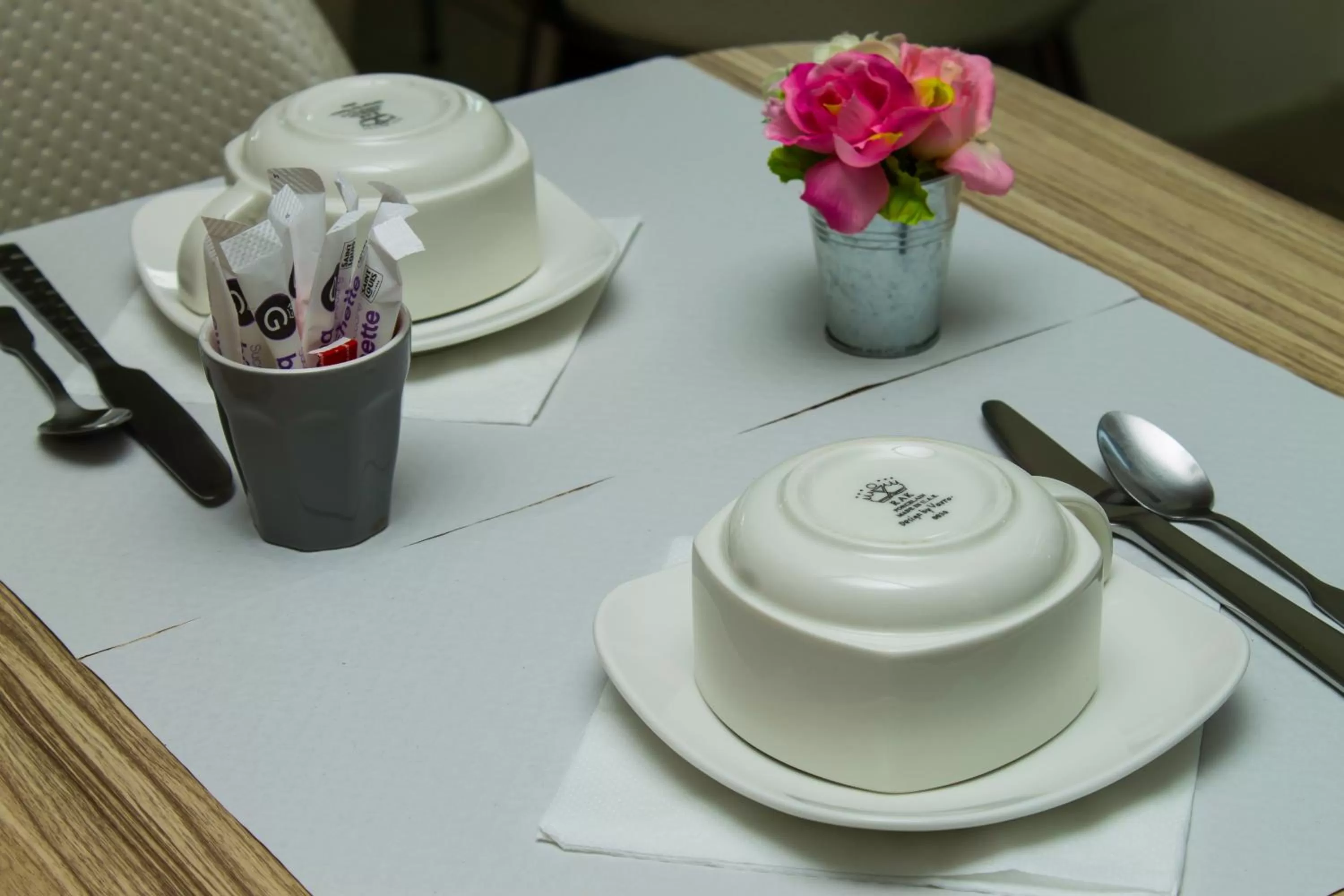 Food and drinks in Hôtel de Paris La Défense