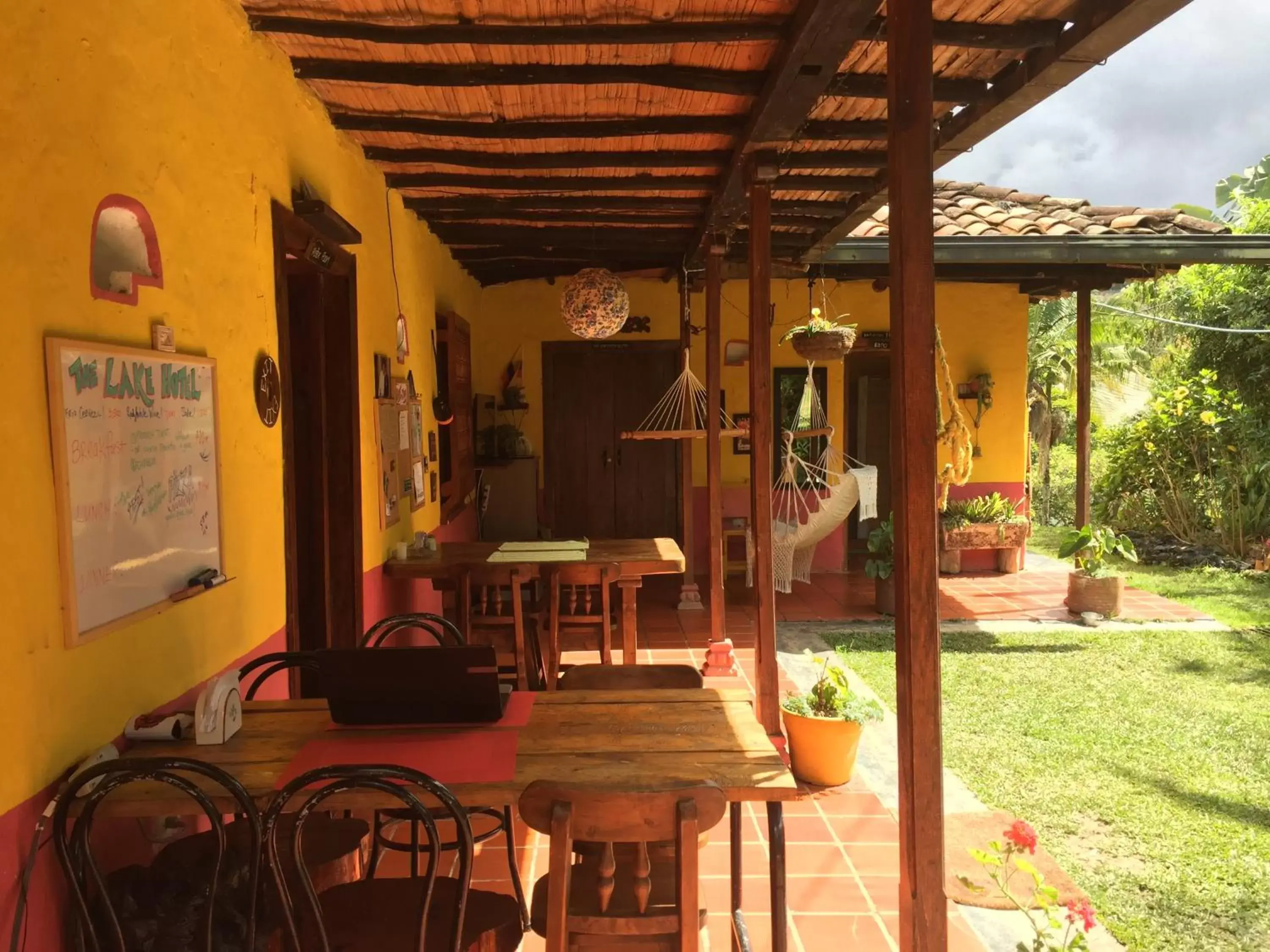 Bed in 6-Bed Mixed Dormitory Room in Casa finca típica the lake hotel Bed in 6-Bed Mixed Dormitory Room in Casa finca típica the lake hotel