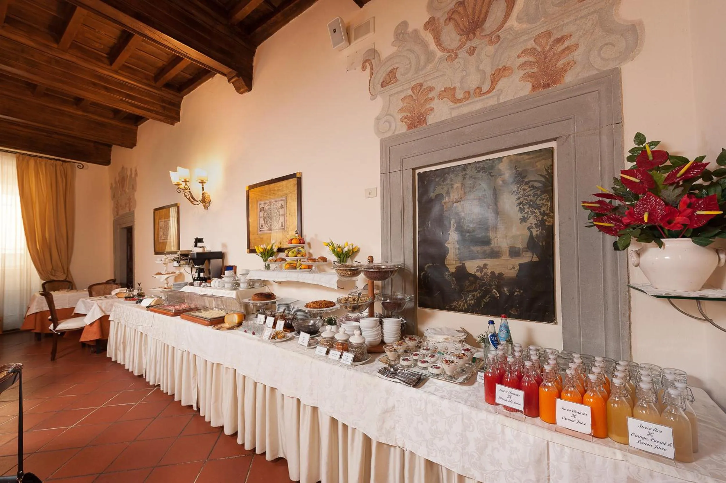 Buffet breakfast in Hotel San Michele