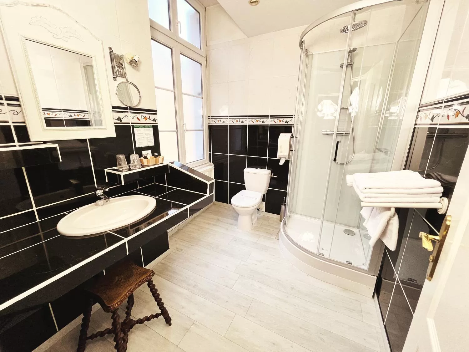 Bathroom in Hotel De La Poste