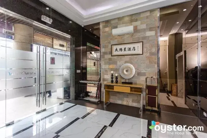 Junior Suite in Sun Star Grand Hotel Junior Suite in Sun Star Grand Hotel