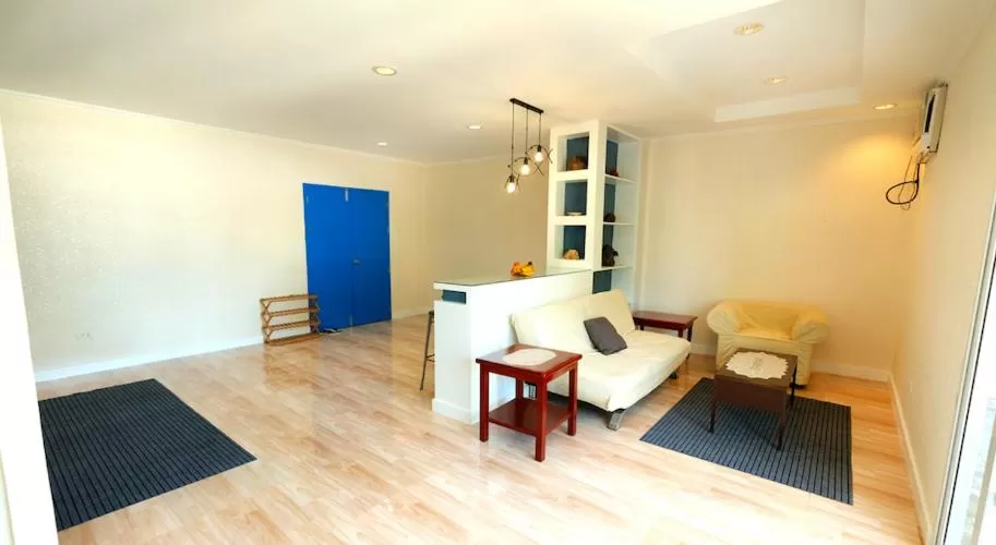 Living room, Seating Area in Pescadores Suites Moalboal