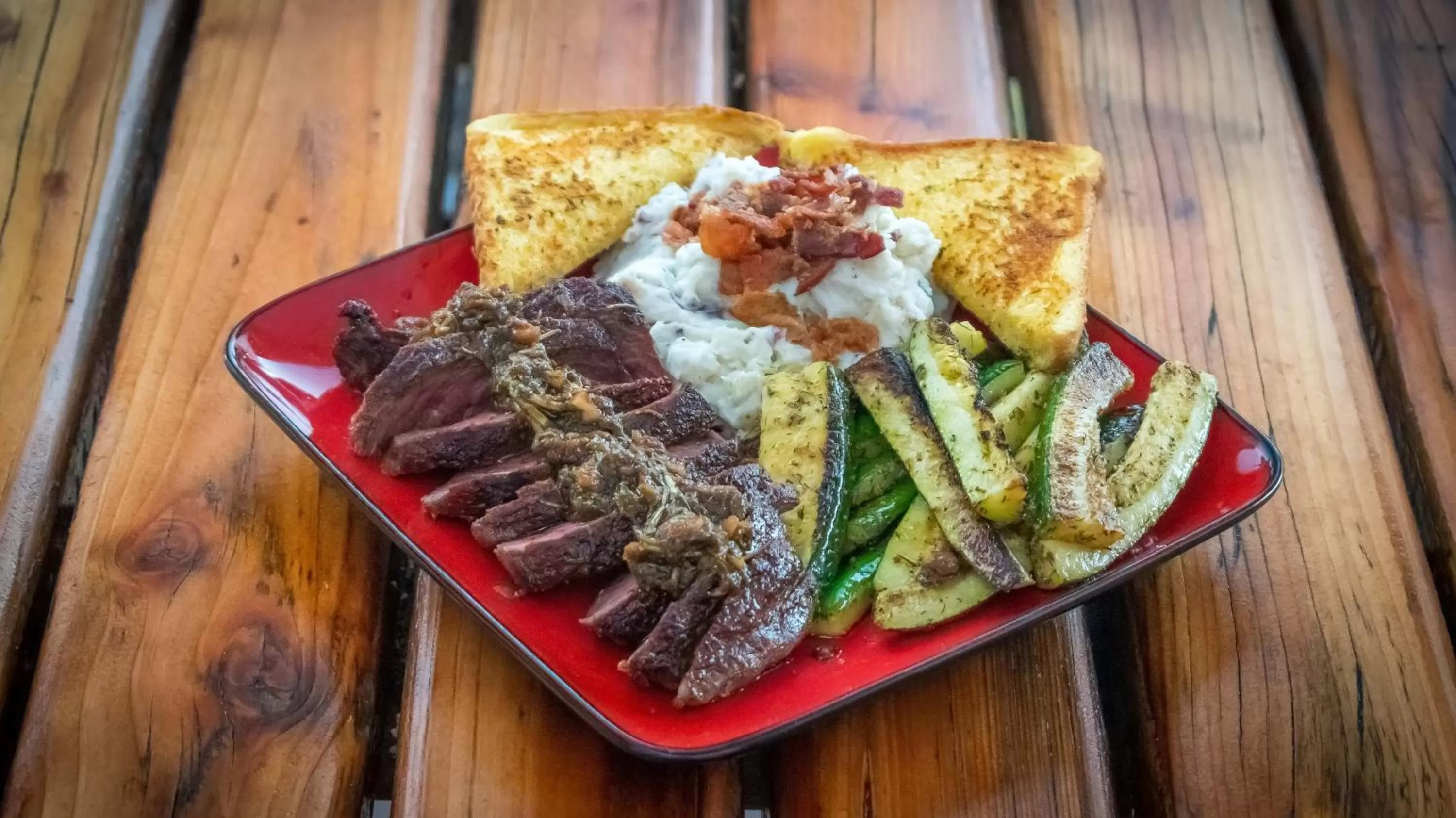 Restaurant/places to eat in Genas's Sierra Inn & Restaurant