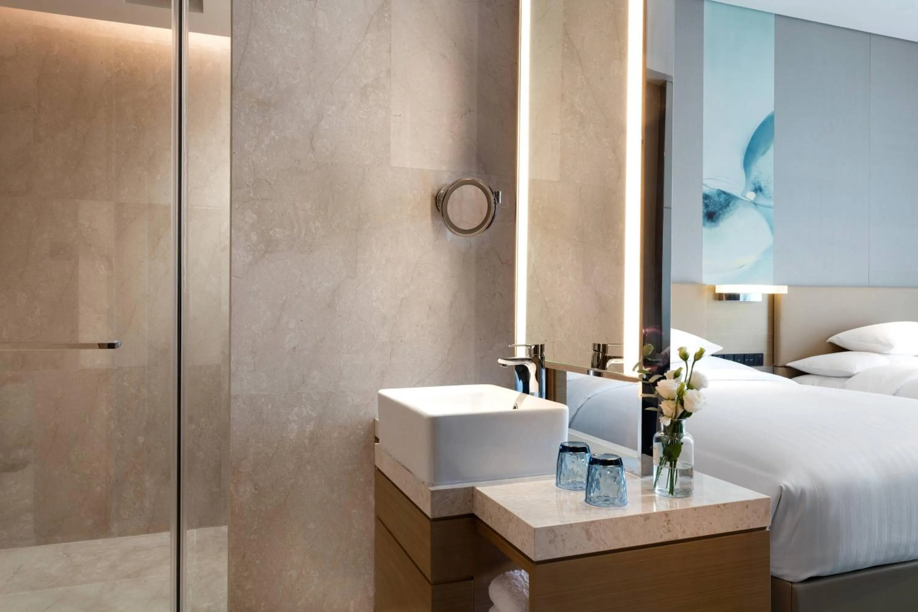 Bathroom, Bed in Courtyard by Marriott Shunde Longjiang