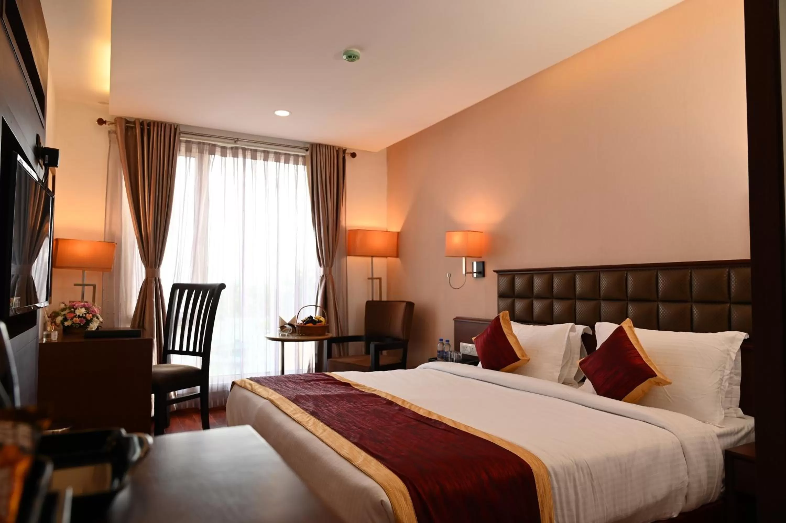 Photo of the whole room in Raaj Bhaavan Clarks Inn Chennai