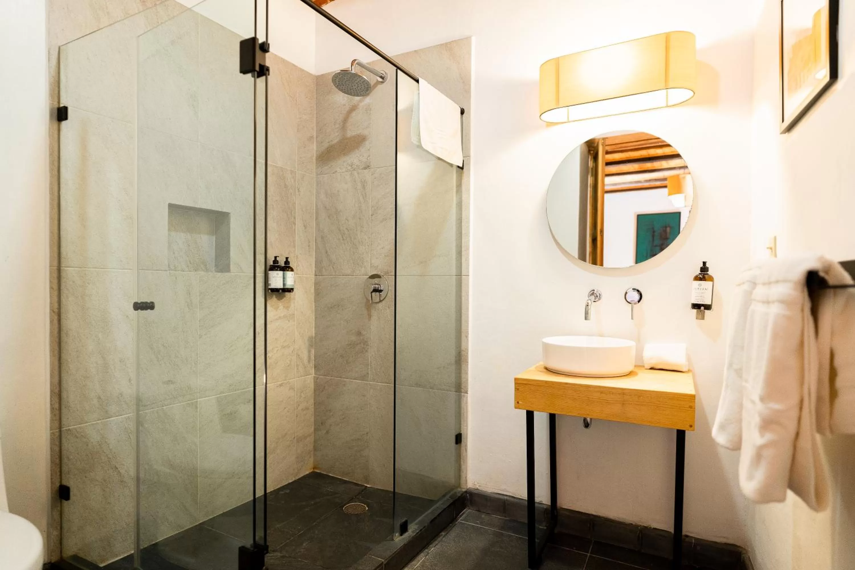 Shower in Casa I. Madero