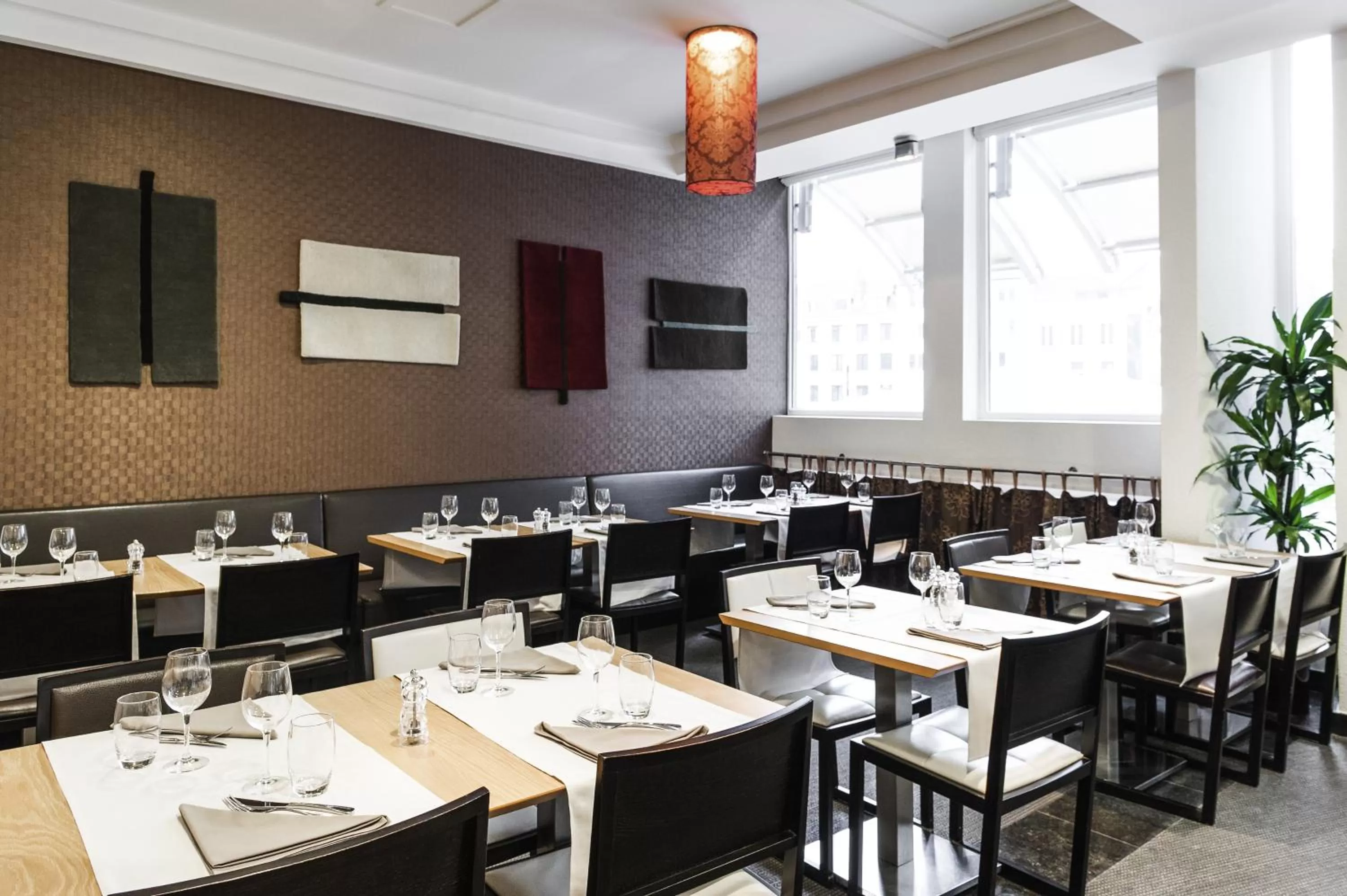 Restaurant/places to eat in Novotel Gent Centrum