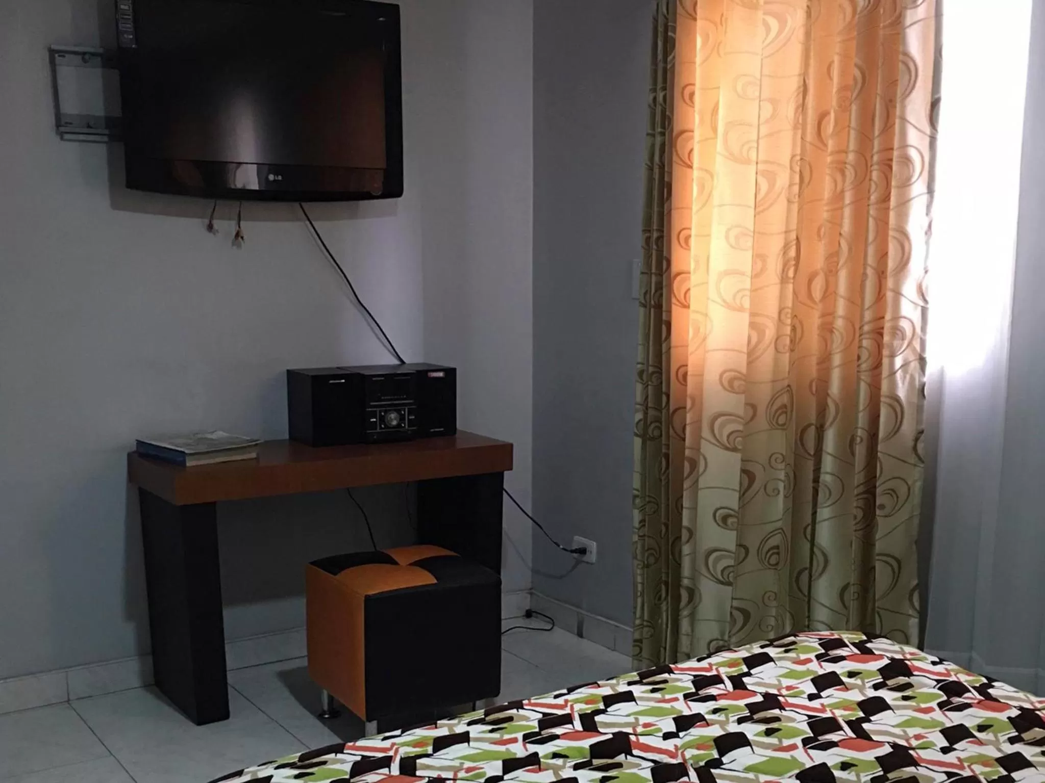 TV/Entertainment Center in La Gran Fortaleza B&B