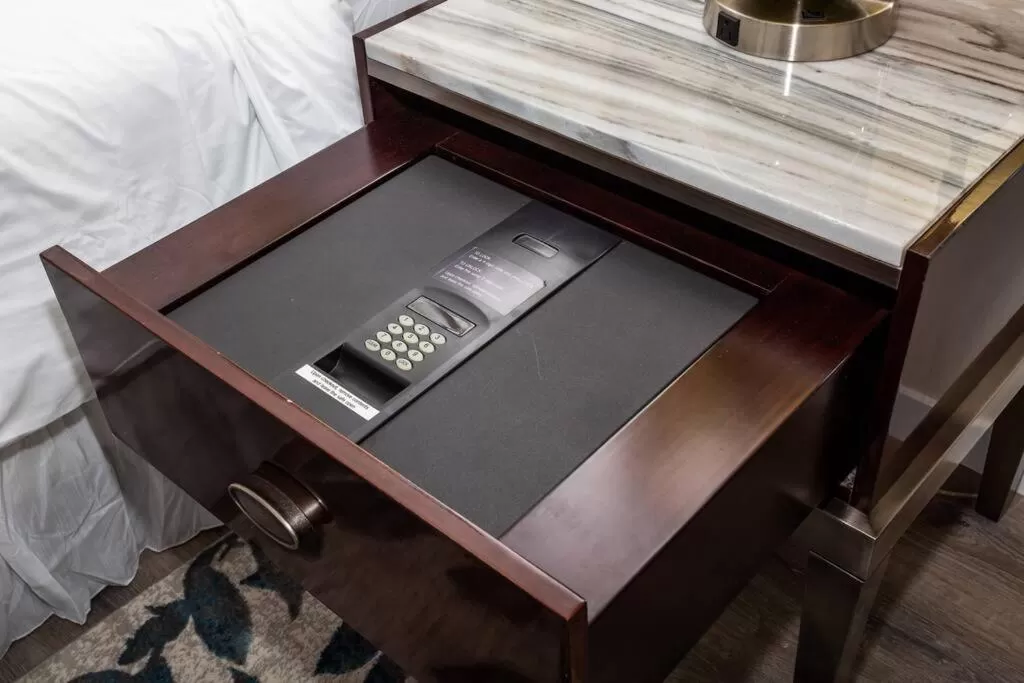 Modern, Luxurious and Prime location All in One