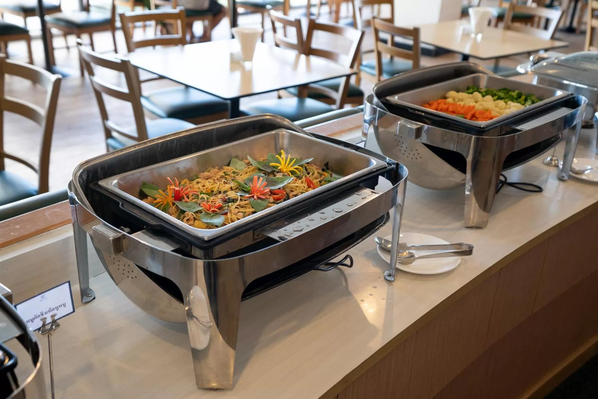 Restaurant/places to eat in Riverine Place Hotel and Residence