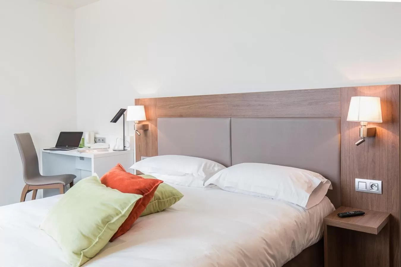 Bedroom, Bed in Campanile PRIME - Metz Centre Gare