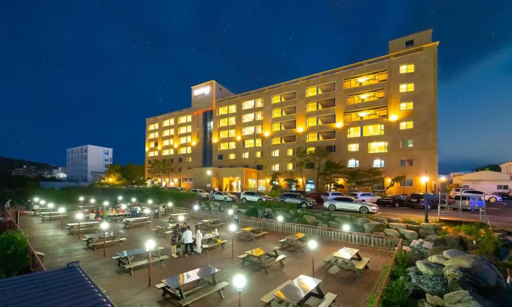 Property building in Pampas Resort