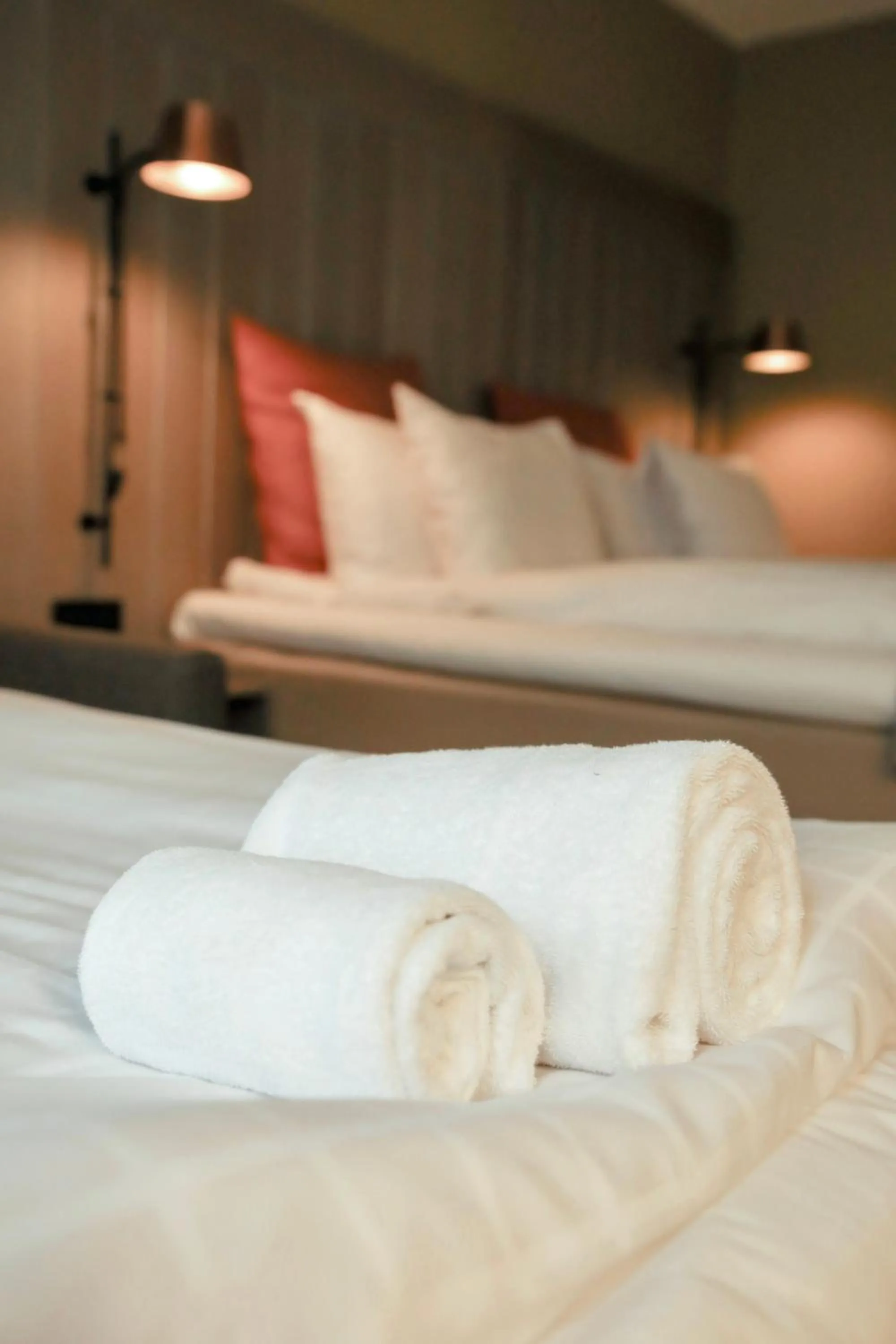 towels, Bed in Quality Hotel Grand Falun