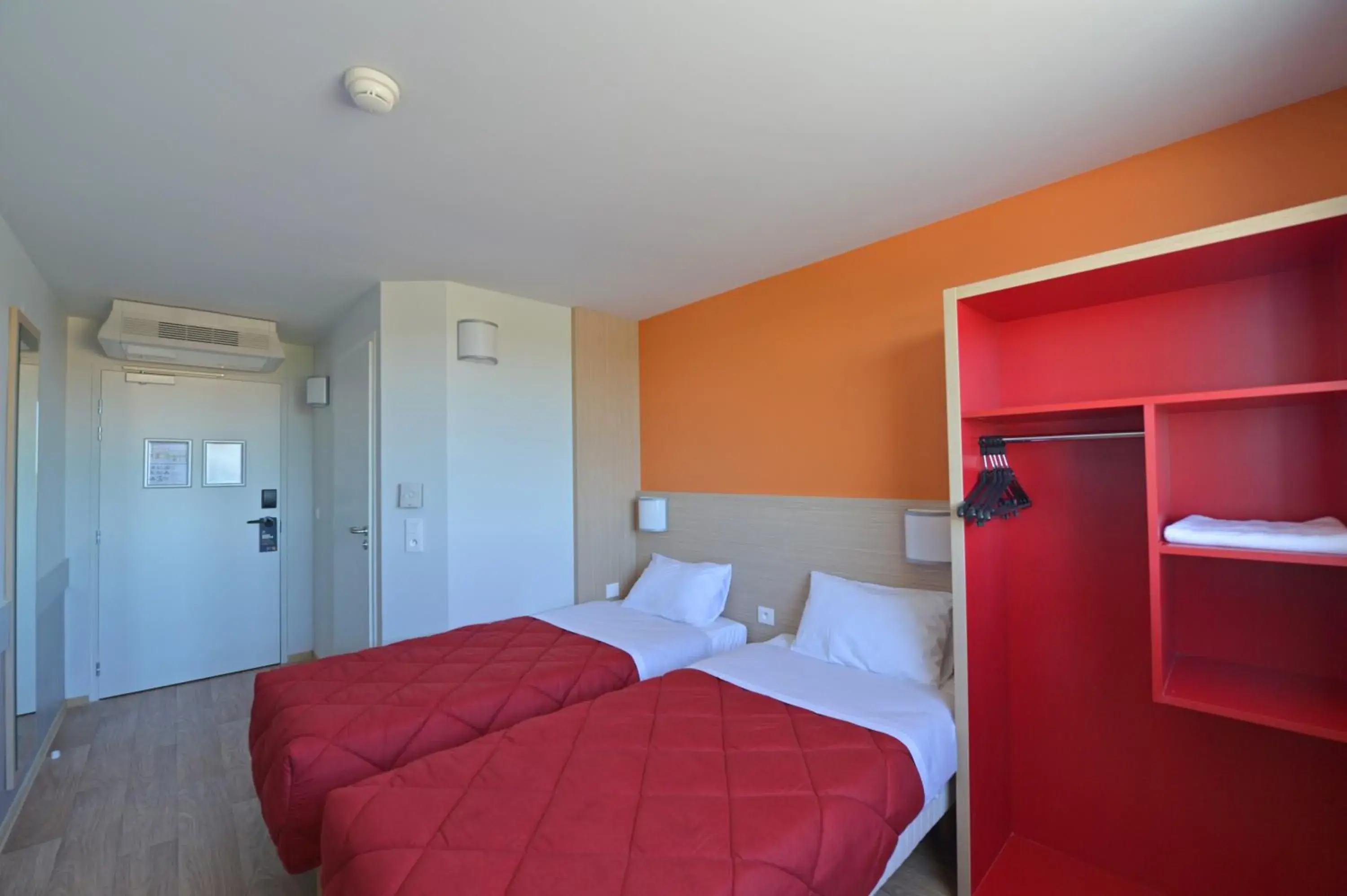 Twin Room in Premiere Classe Reims Nord - Bétheny Twin Room in Premiere Classe Reims Nord - Bétheny