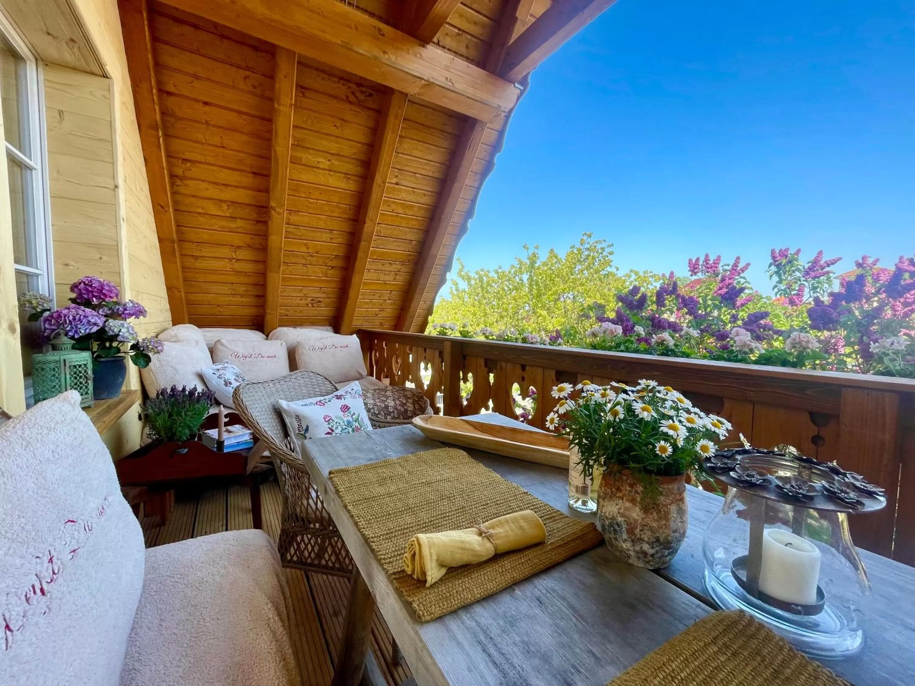 Balcony/Terrace in Weißt Du noch - Gästehäuser & Suiten