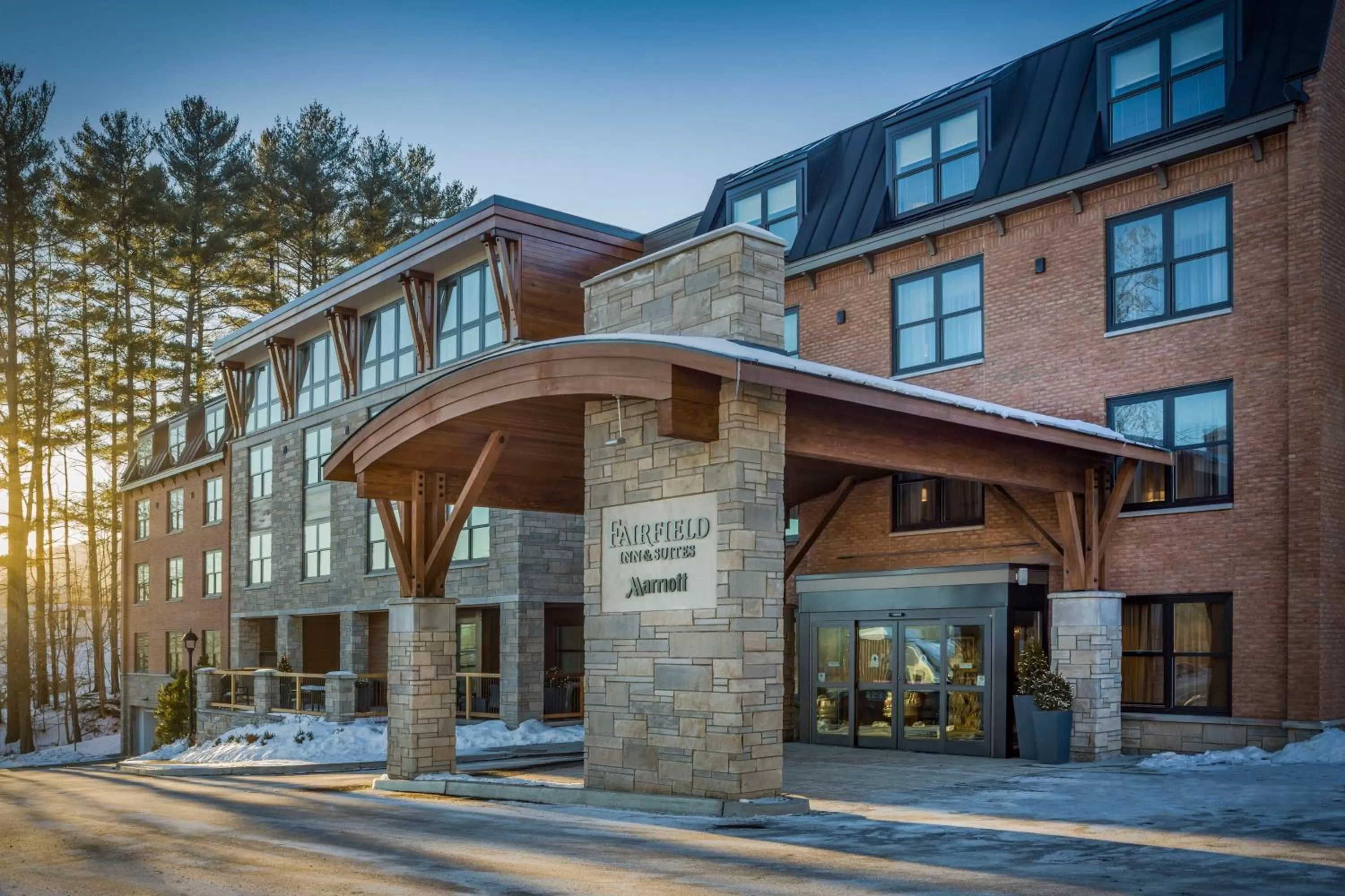 Property building in Fairfield by Marriott Waterbury Stowe