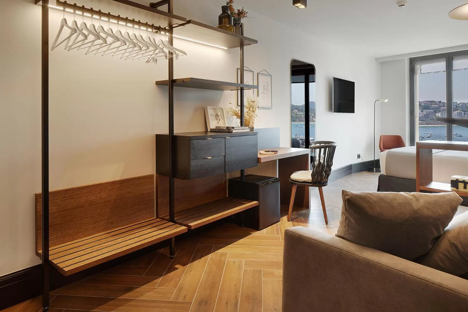 Photo of the whole room in Hotel SANSEbay