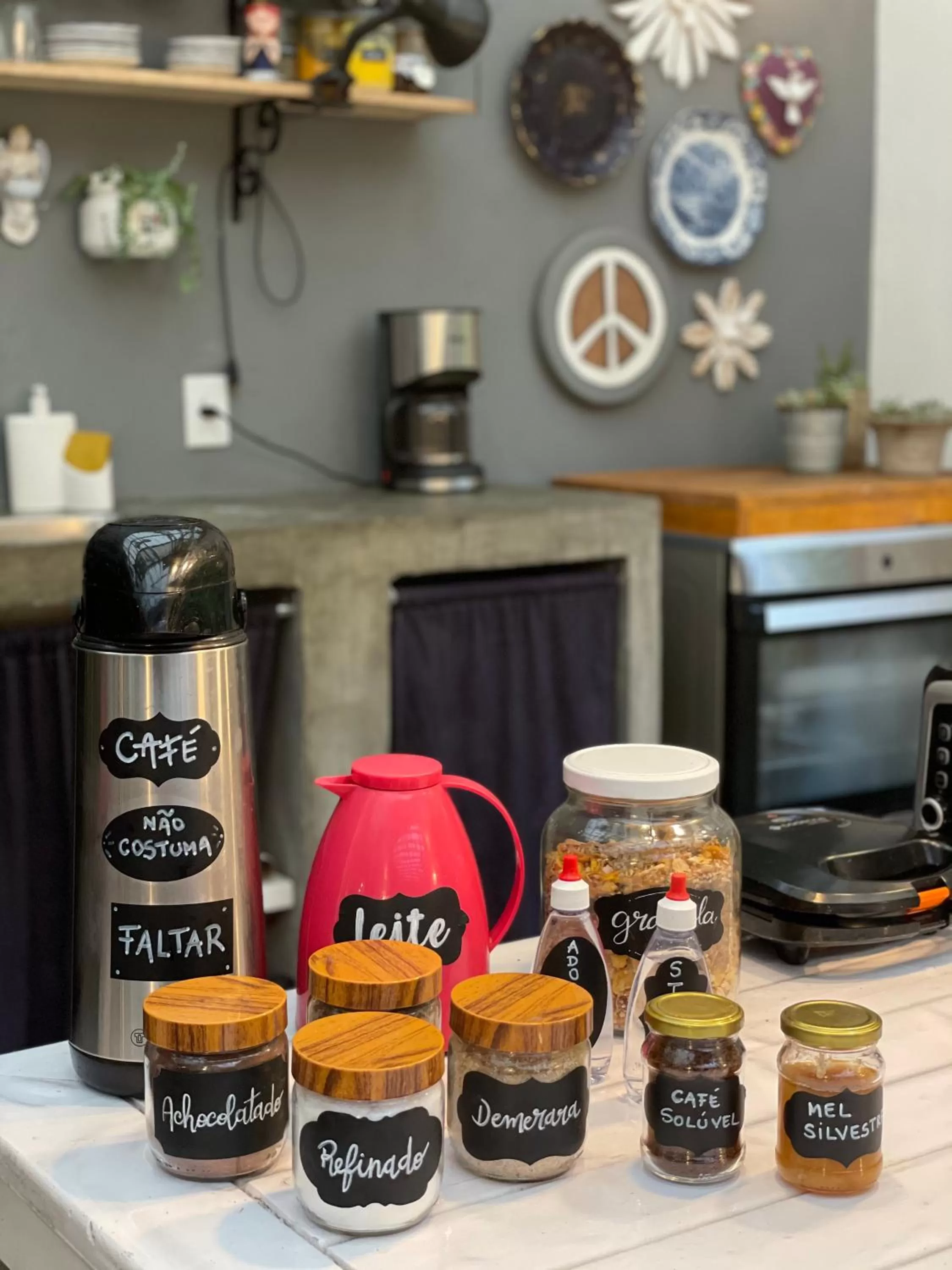 Coffee/tea facilities in Pousada Santarina