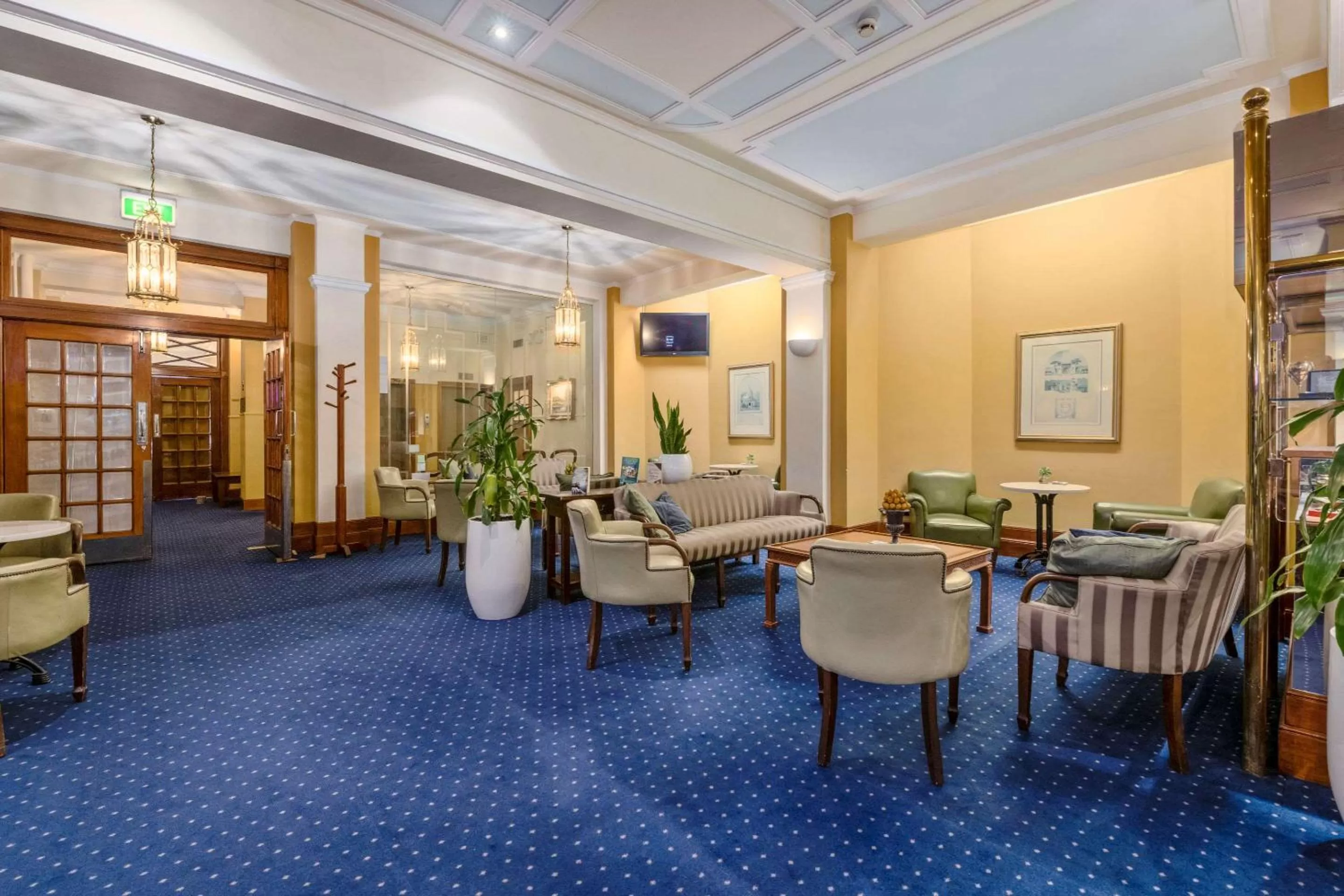 Lounge or bar in Castlereagh Boutique Hotel, an Ascend Collection Hotel